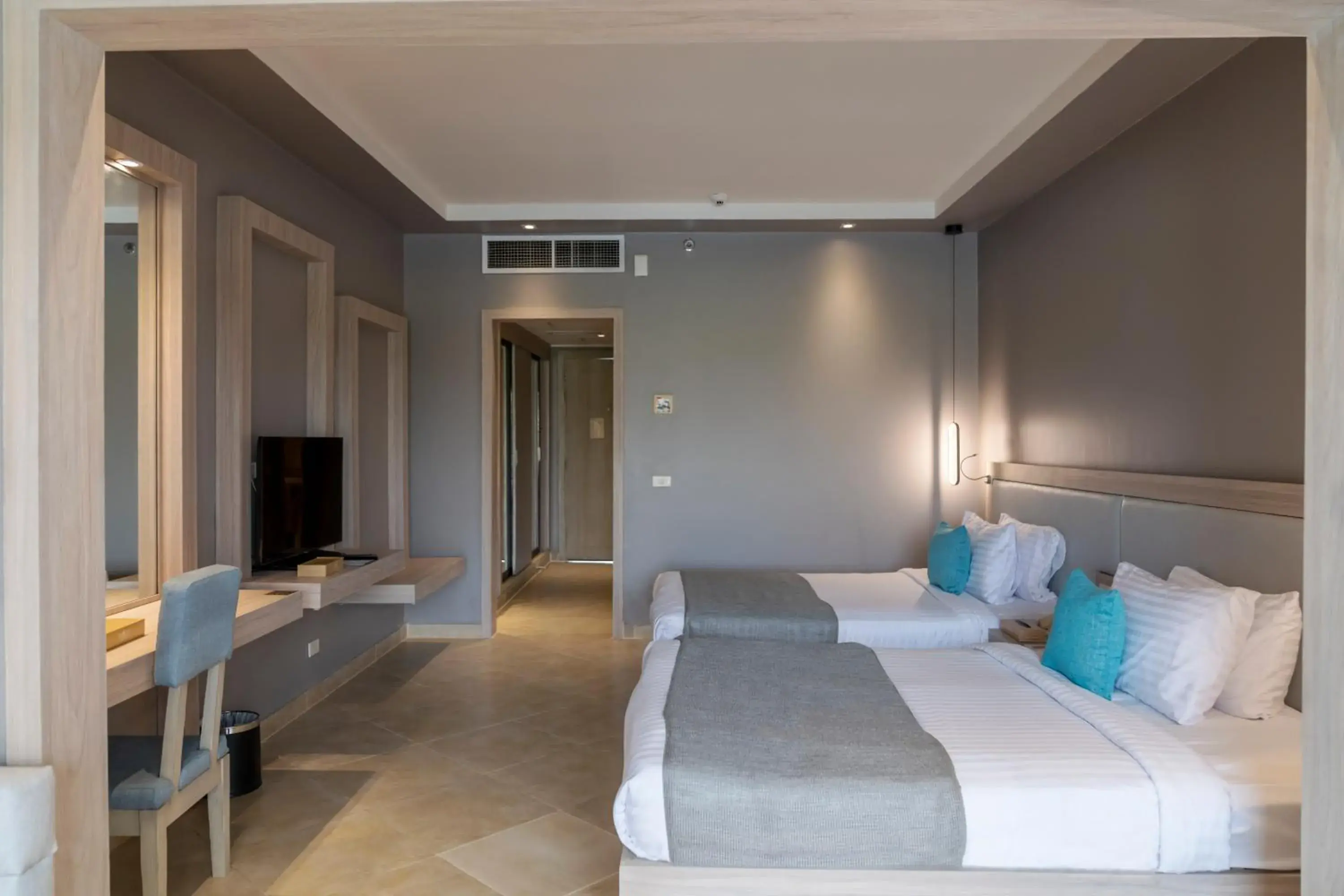 Bed in Sunrise Crystal Bay Resort -Grand Select Bed in Sunrise Crystal Bay Resort -Grand Select