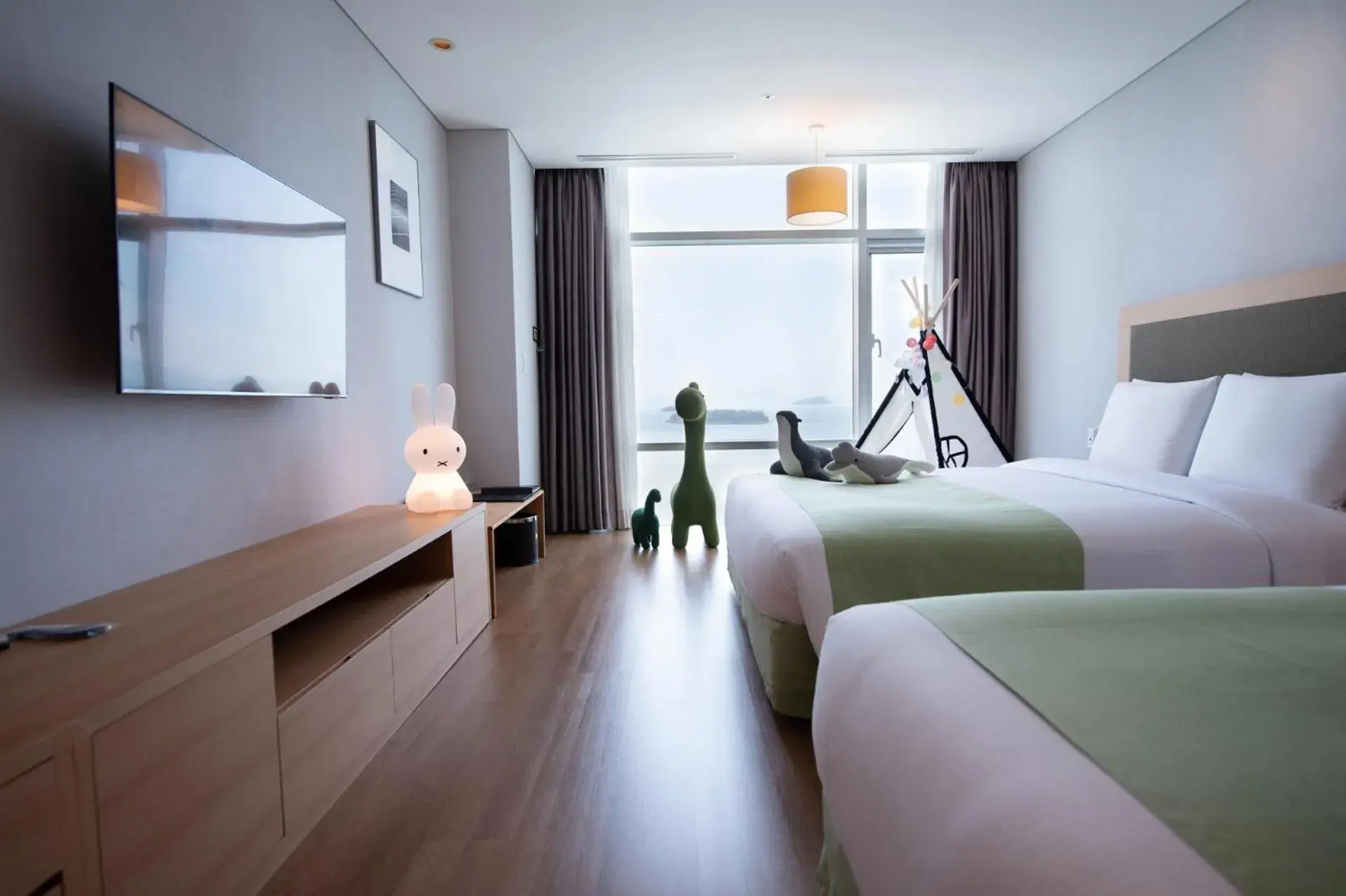 Kids Premium Twin Room with Sea View in Hidden Bay Hotel Kids Premium Twin Room with Sea View in Hidden Bay Hotel
