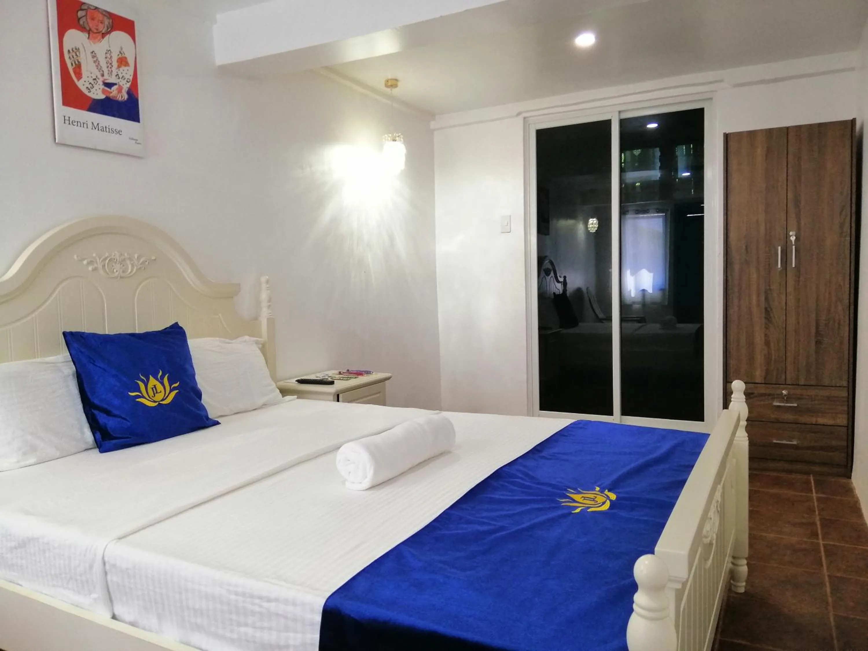 Bed in Eastern Garan Hen Yuan Resort