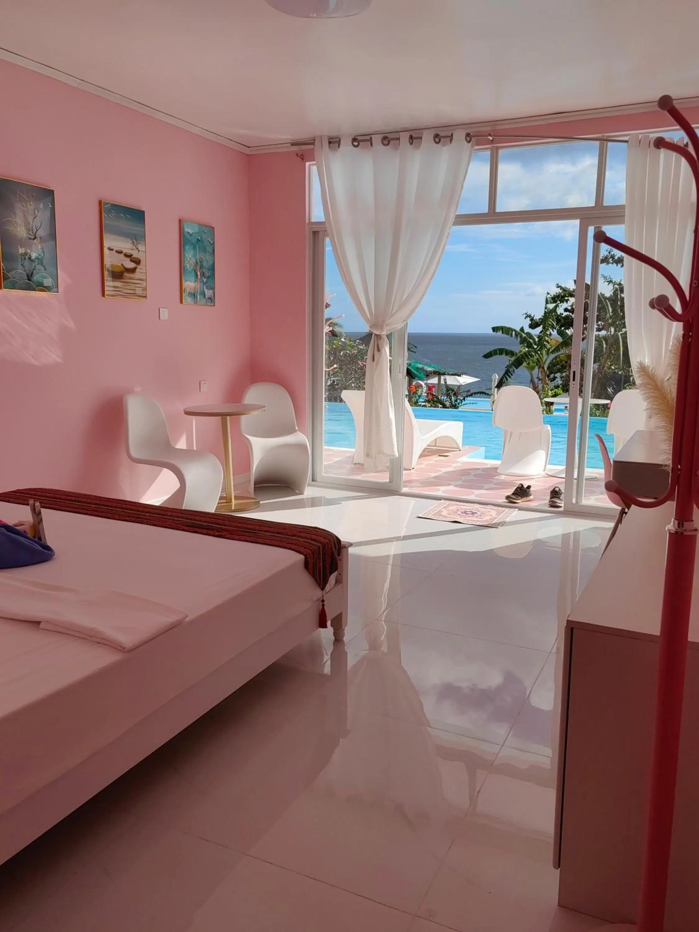 Bed in Eastern Garan Hen Yuan Resort