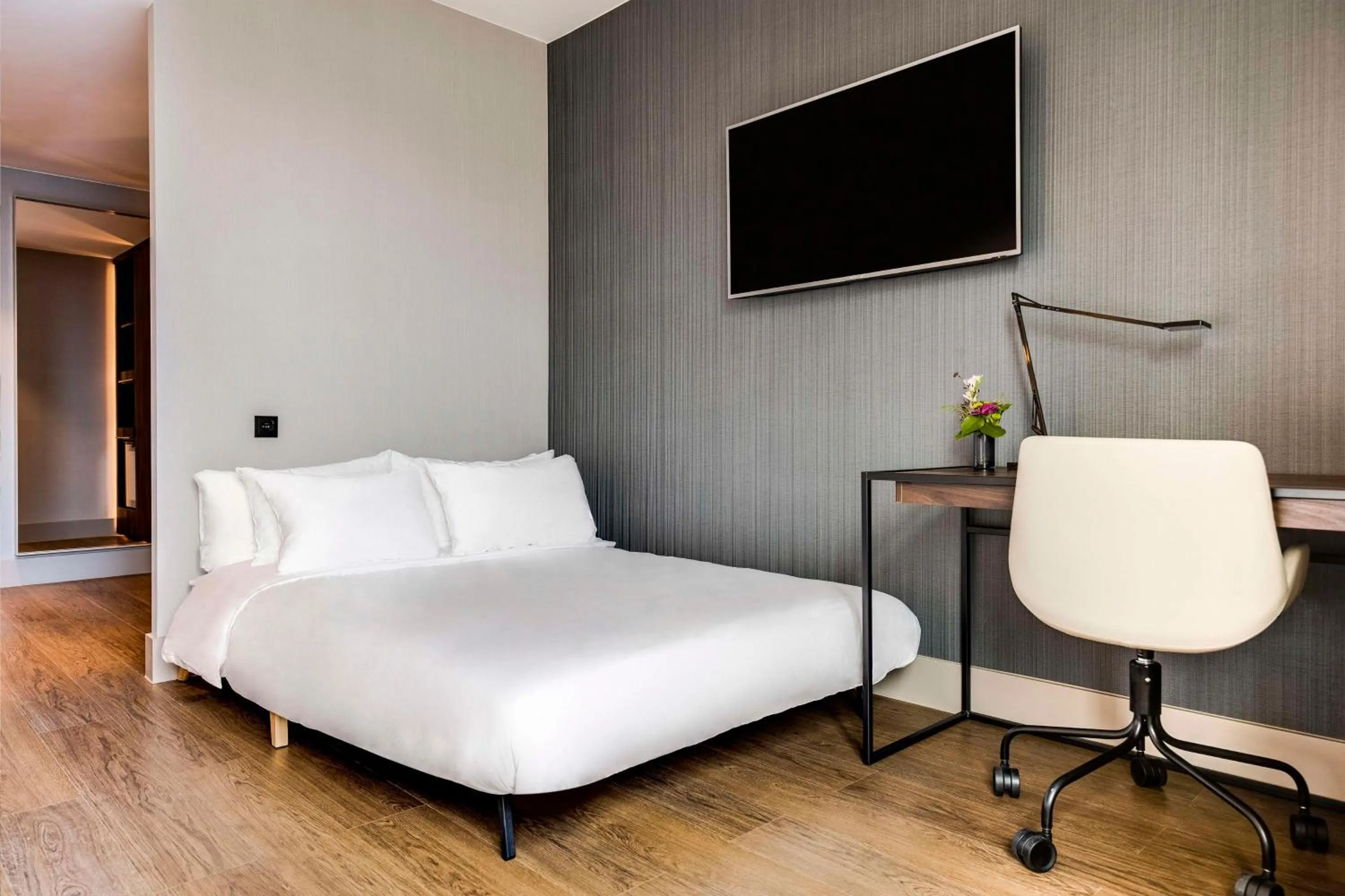 Bedroom, Bed in NH Collection Antwerp Centre