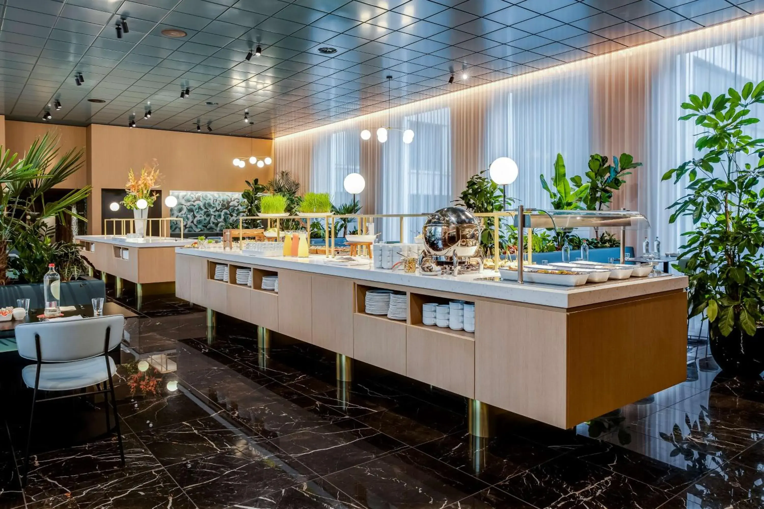 Restaurant/places to eat in NH Collection Antwerp Centre Restaurant/places to eat in NH Collection Antwerp Centre