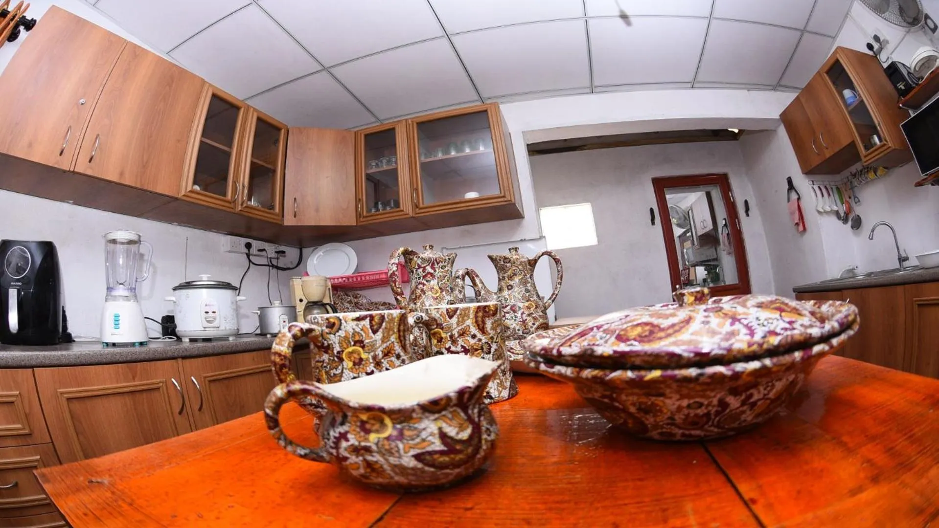 Coffee/tea facilities in Suriya Ocean Villa