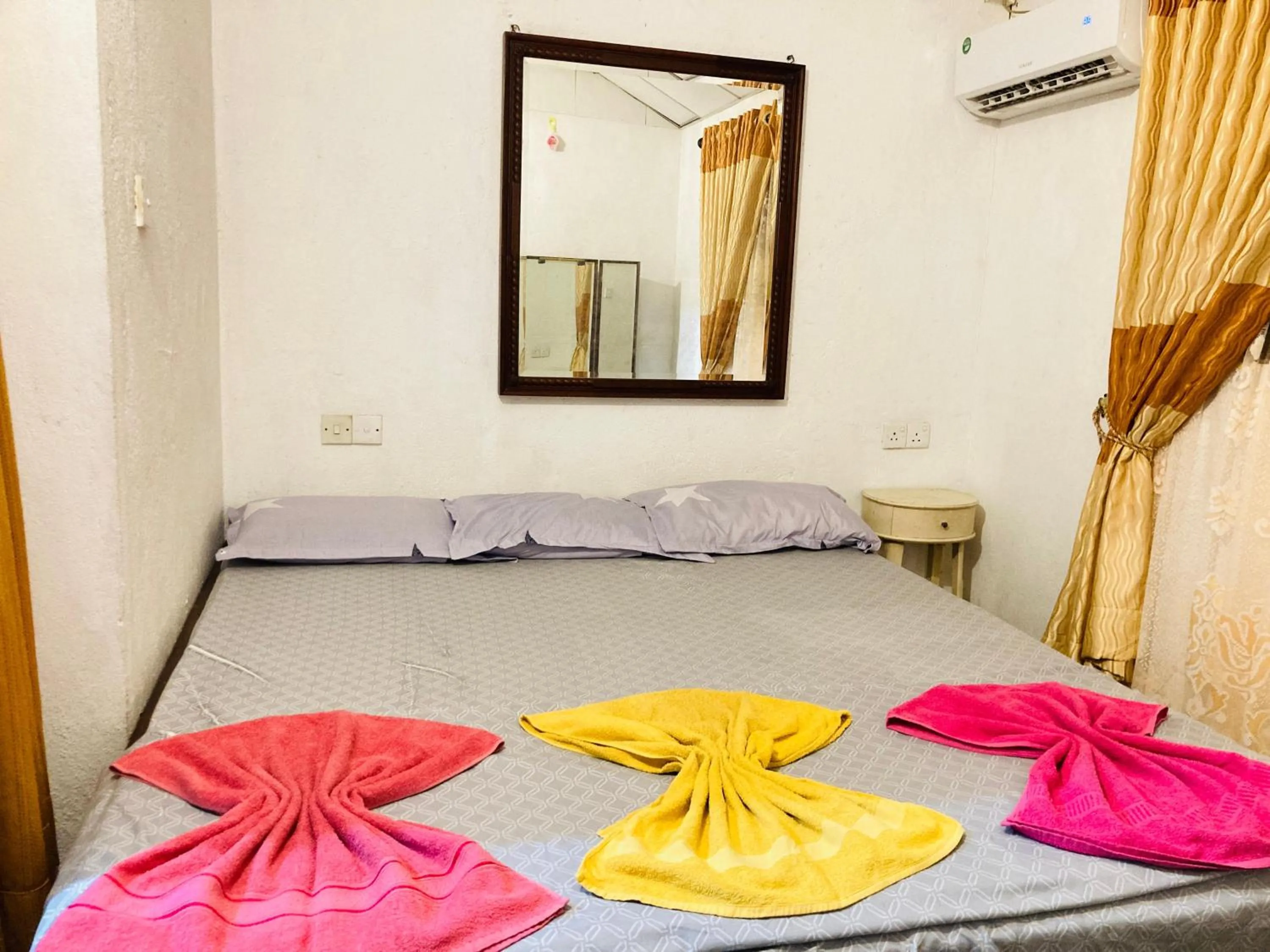 Bed in Suriya Ocean Villa