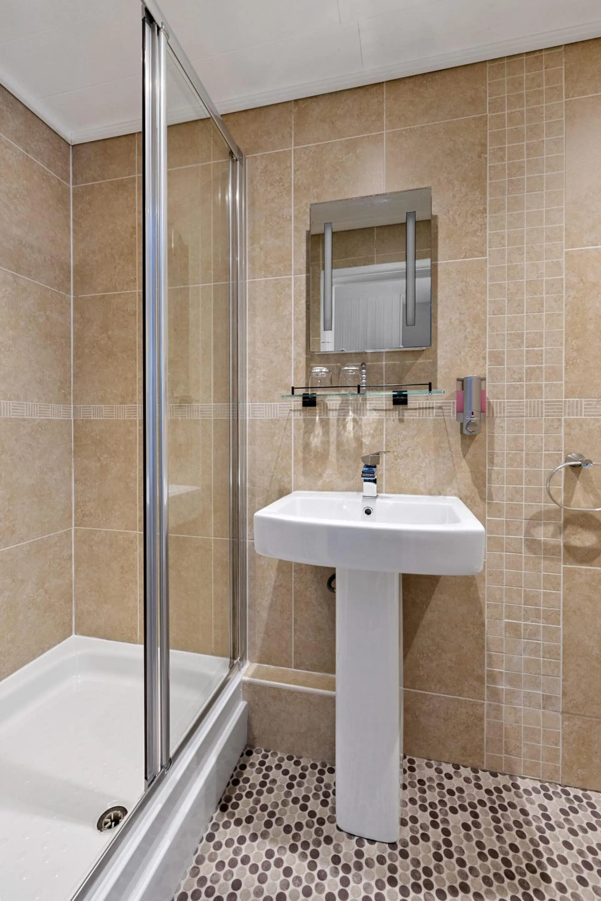 Bathroom in Imperial Plymouth