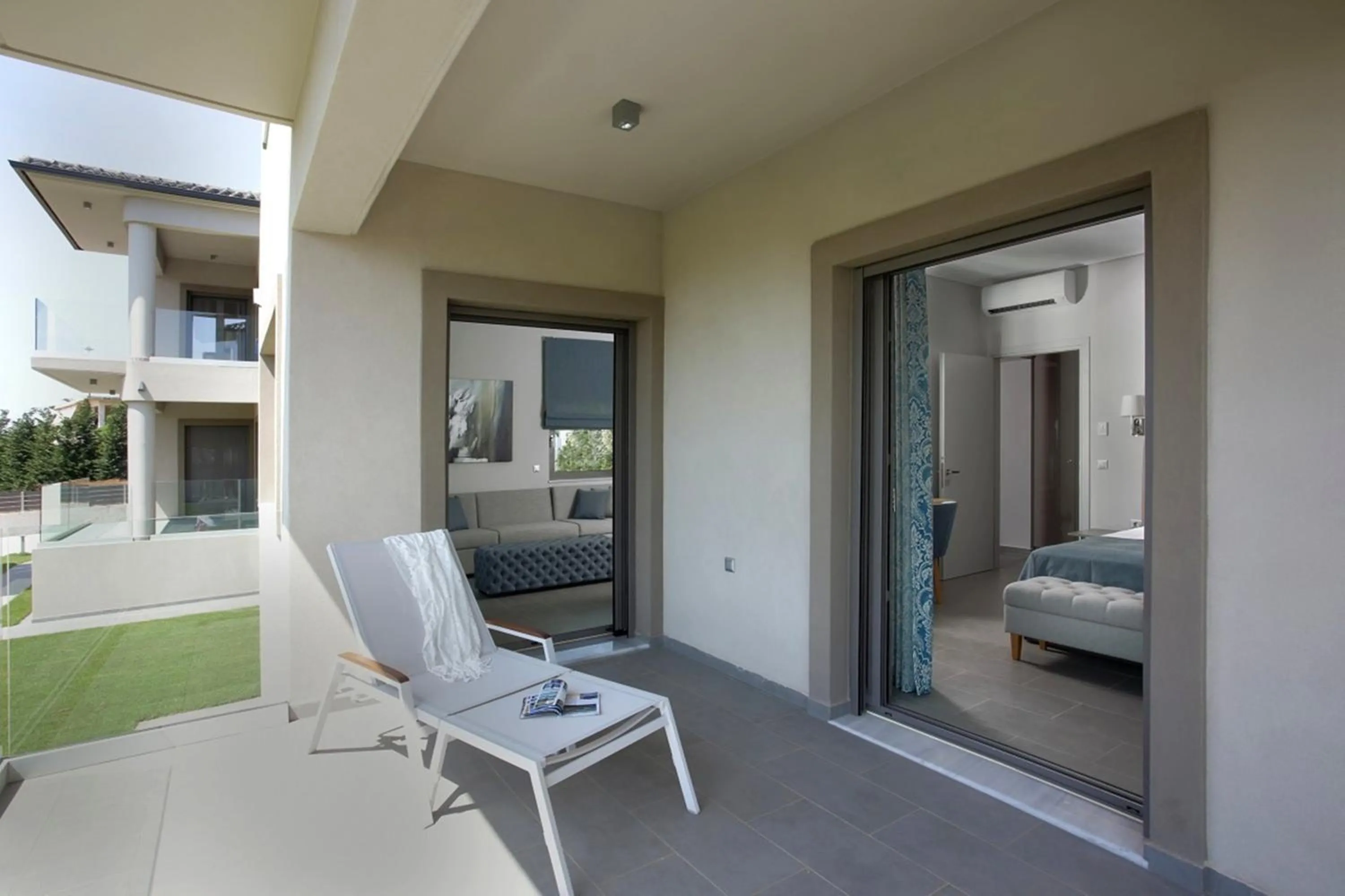Balcony/Terrace, Bed in Lagouvardos Village Hotel