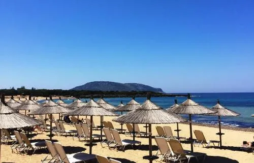 Lagouvardos Village Hotel