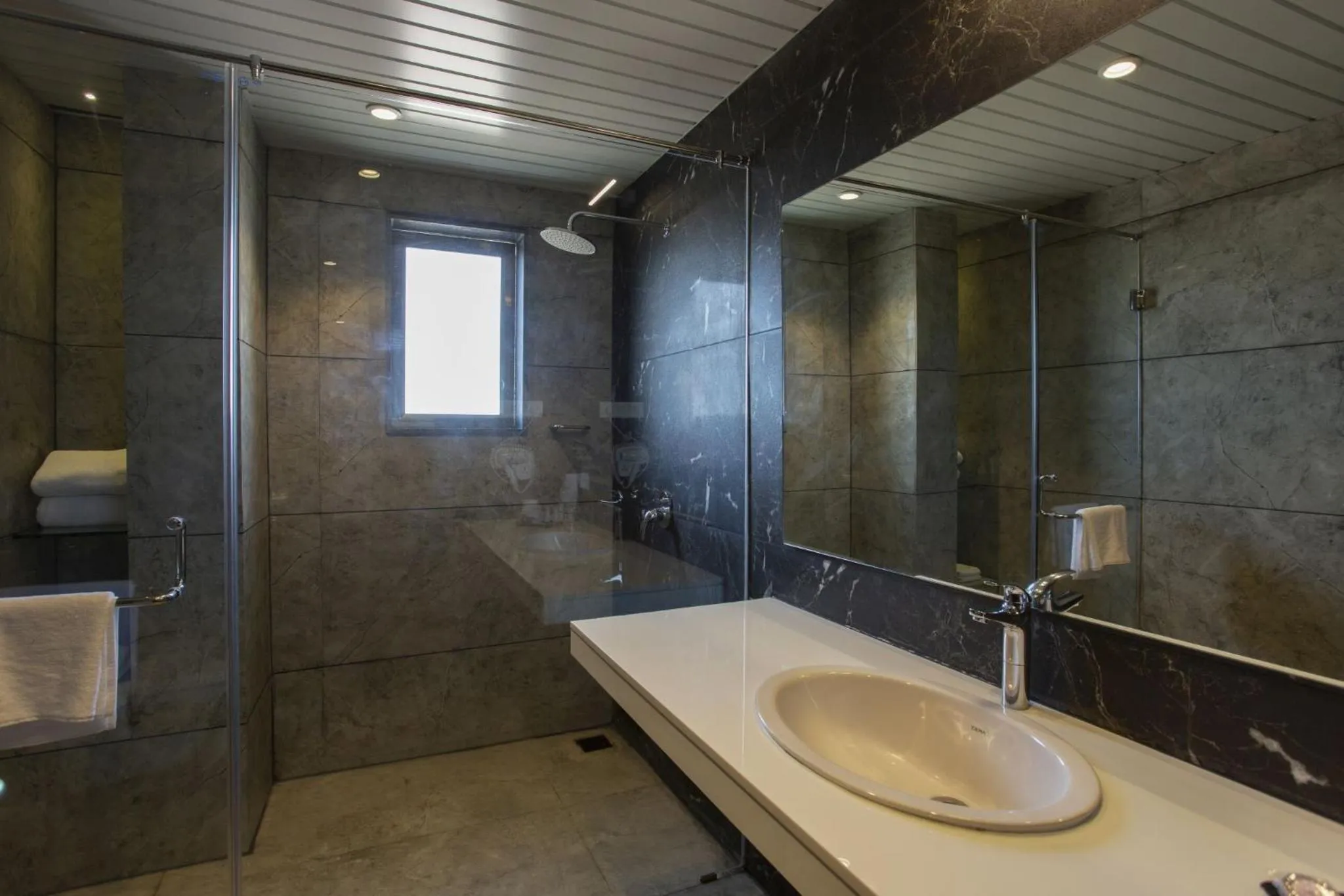 Bathroom in Sarovar Portico, Somnath