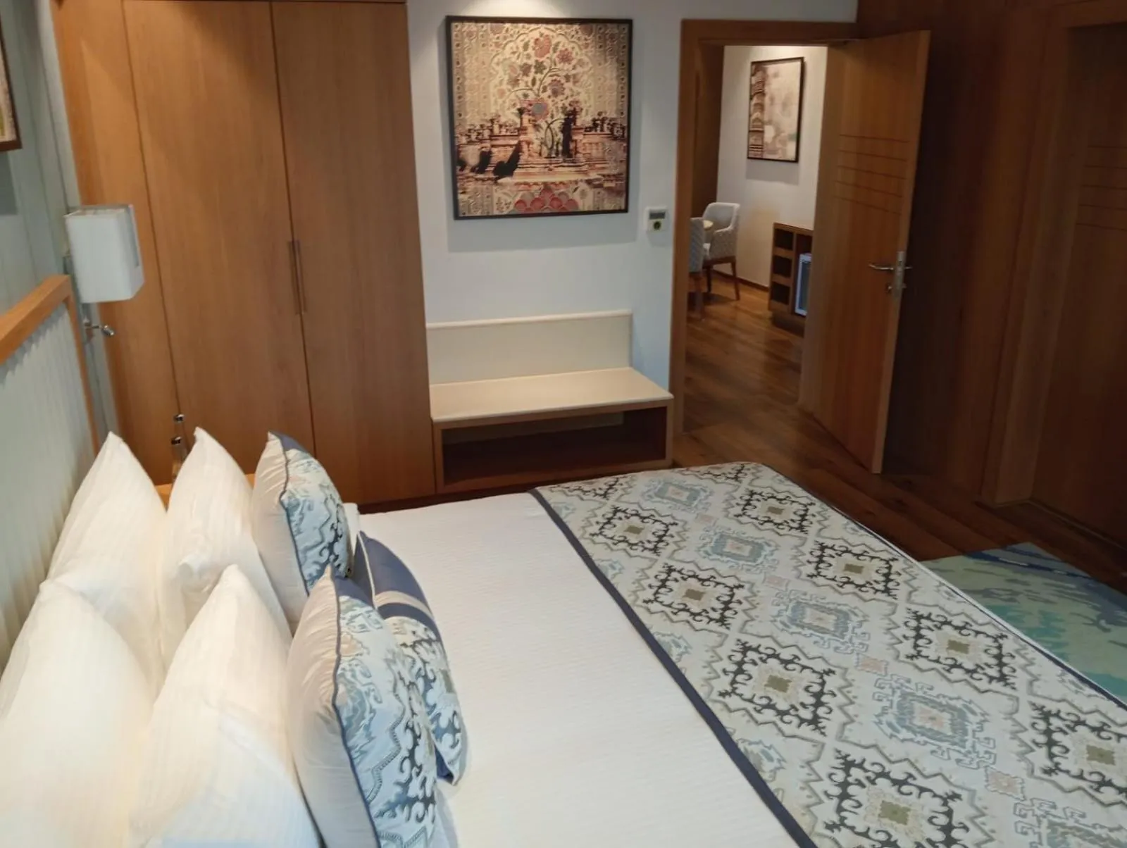 Bed in Sarovar Portico, Somnath