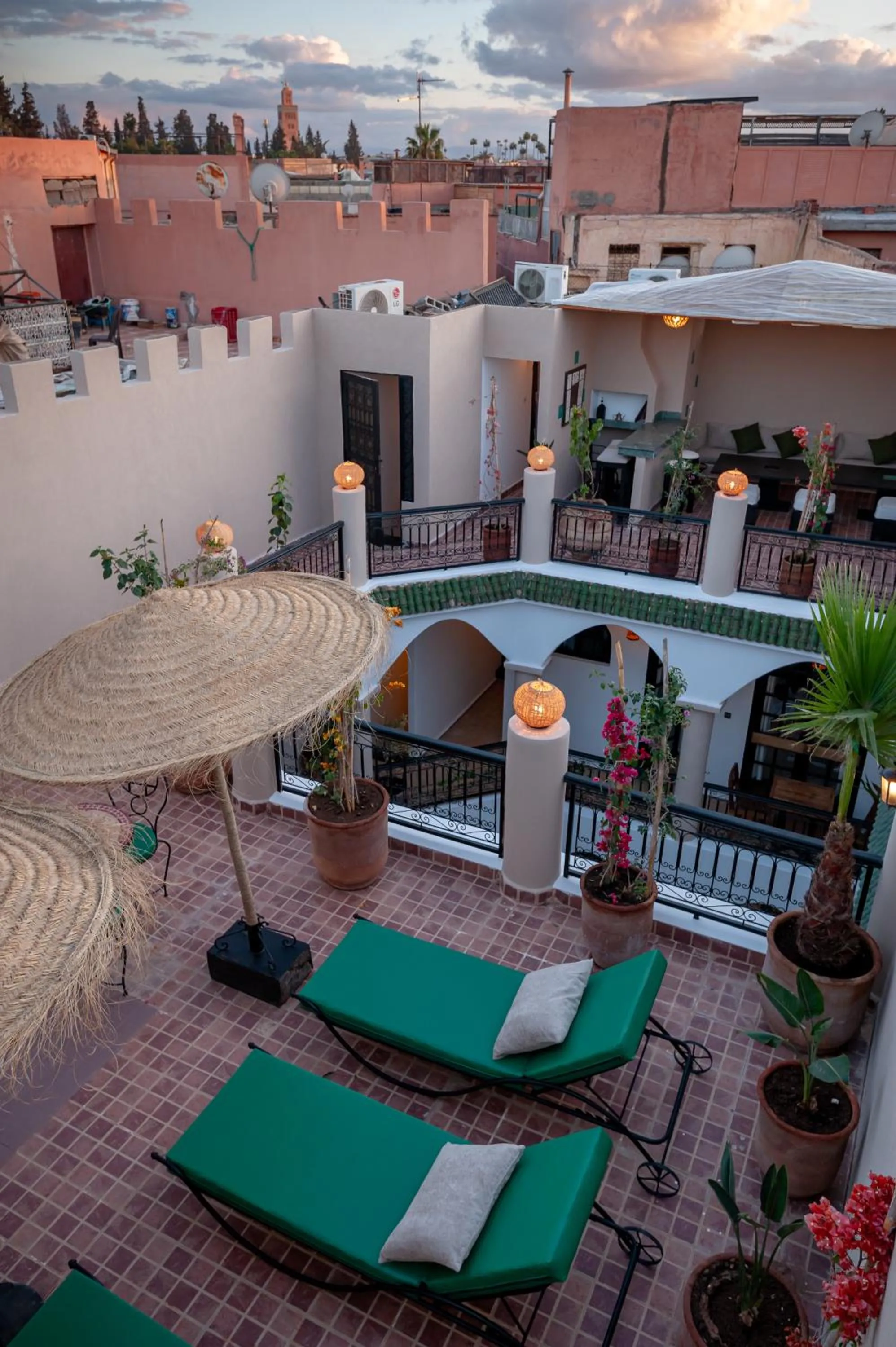 Property building in Riad Eldar