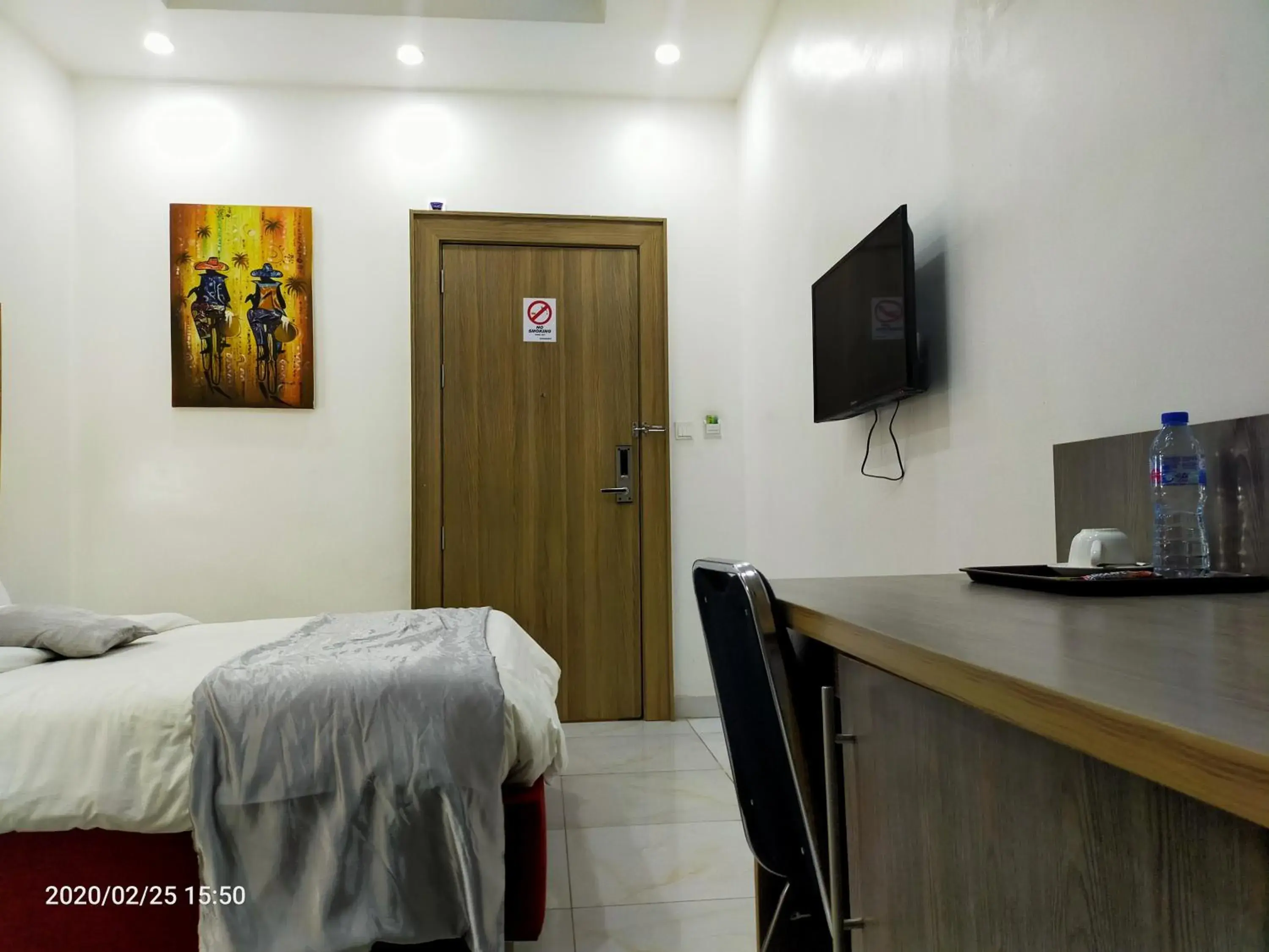 Bed in Dalchifit Suites by Premium Swiss Hospitality Bed in Dalchifit Suites by Premium Swiss Hospitality