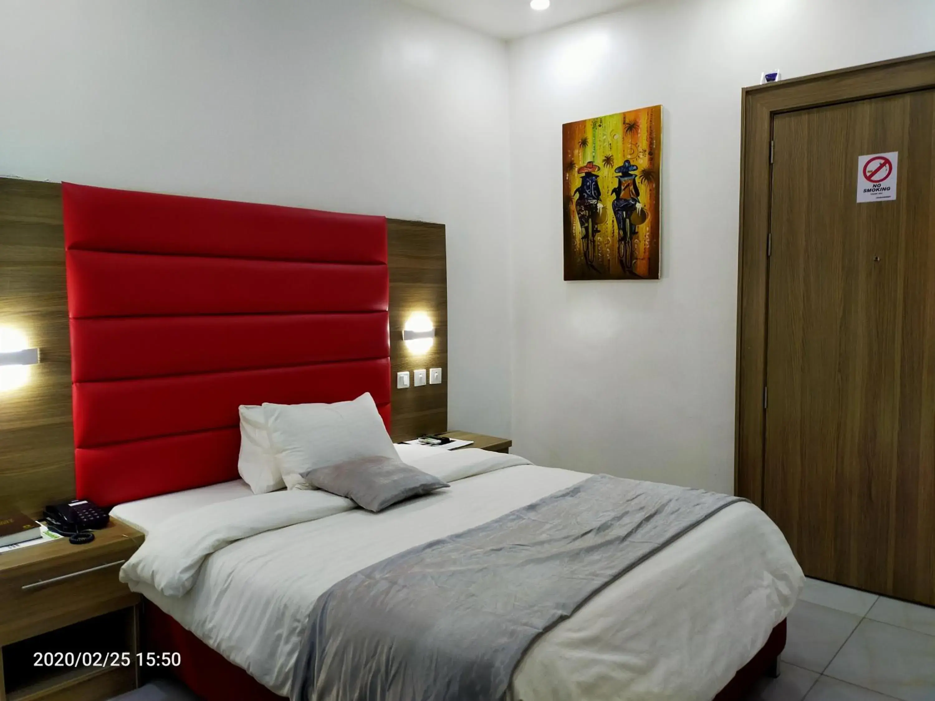 Bed in Dalchifit Suites by Premium Swiss Hospitality Bed in Dalchifit Suites by Premium Swiss Hospitality