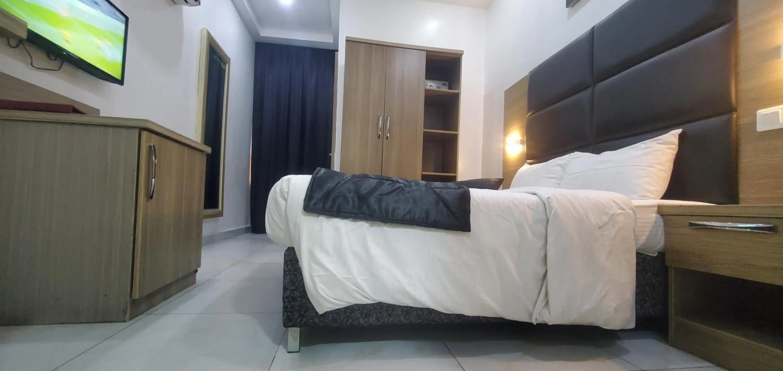 Bed in Dalchifit Suites by Premium Swiss Hospitality