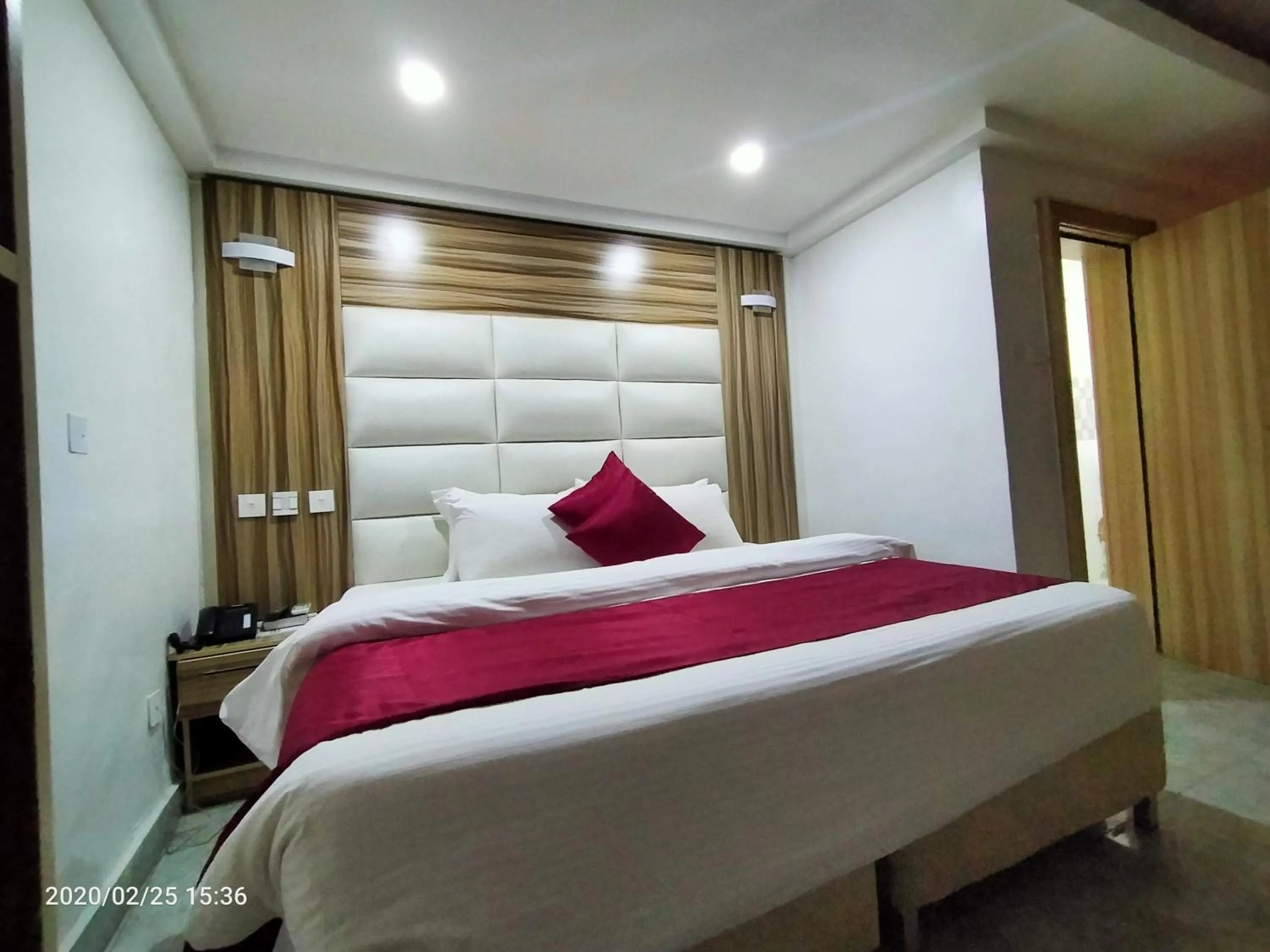 Bed in Dalchifit Suites by Premium Swiss Hospitality