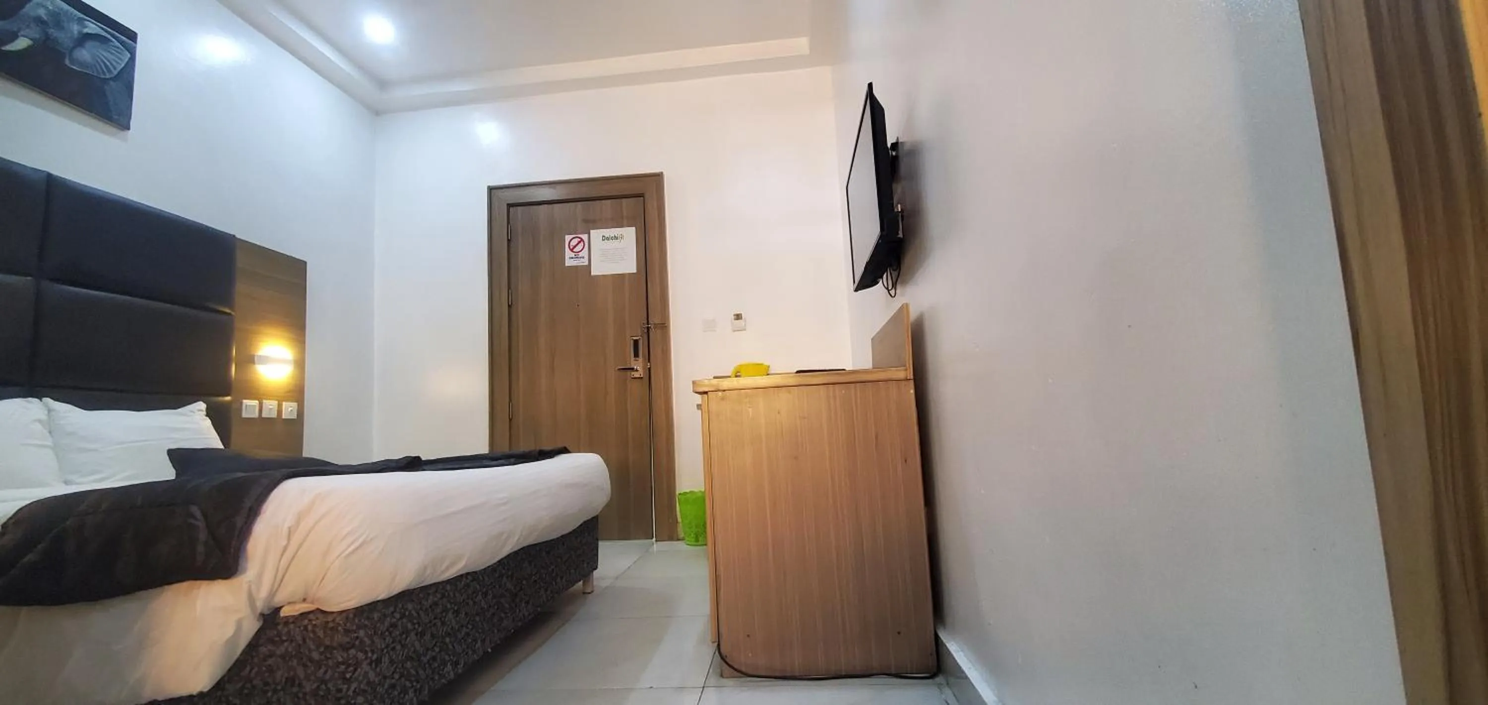 Bed in Dalchifit Suites by Premium Swiss Hospitality