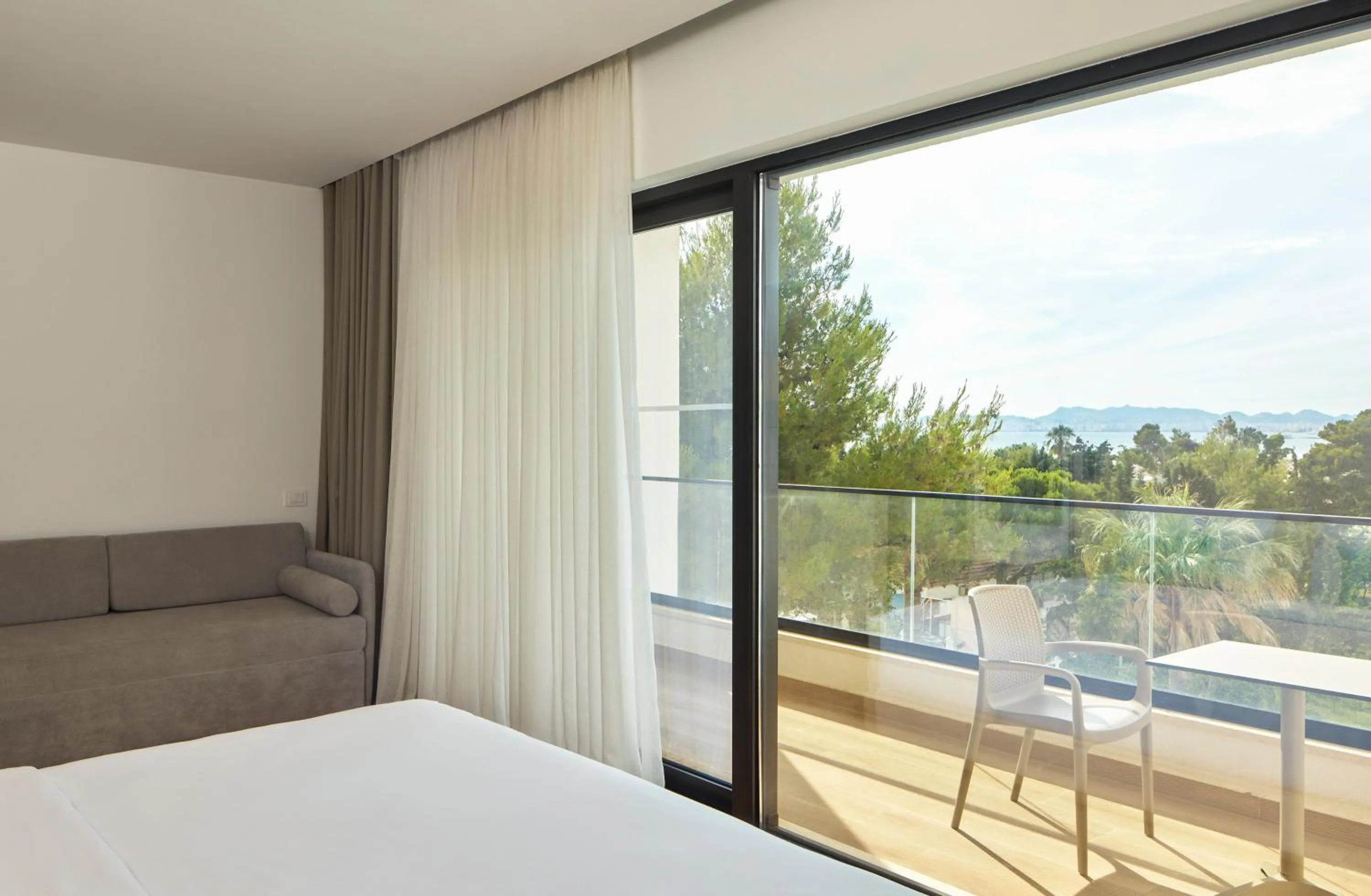 Balcony/Terrace, Bed in Sol Tropikal Durrës