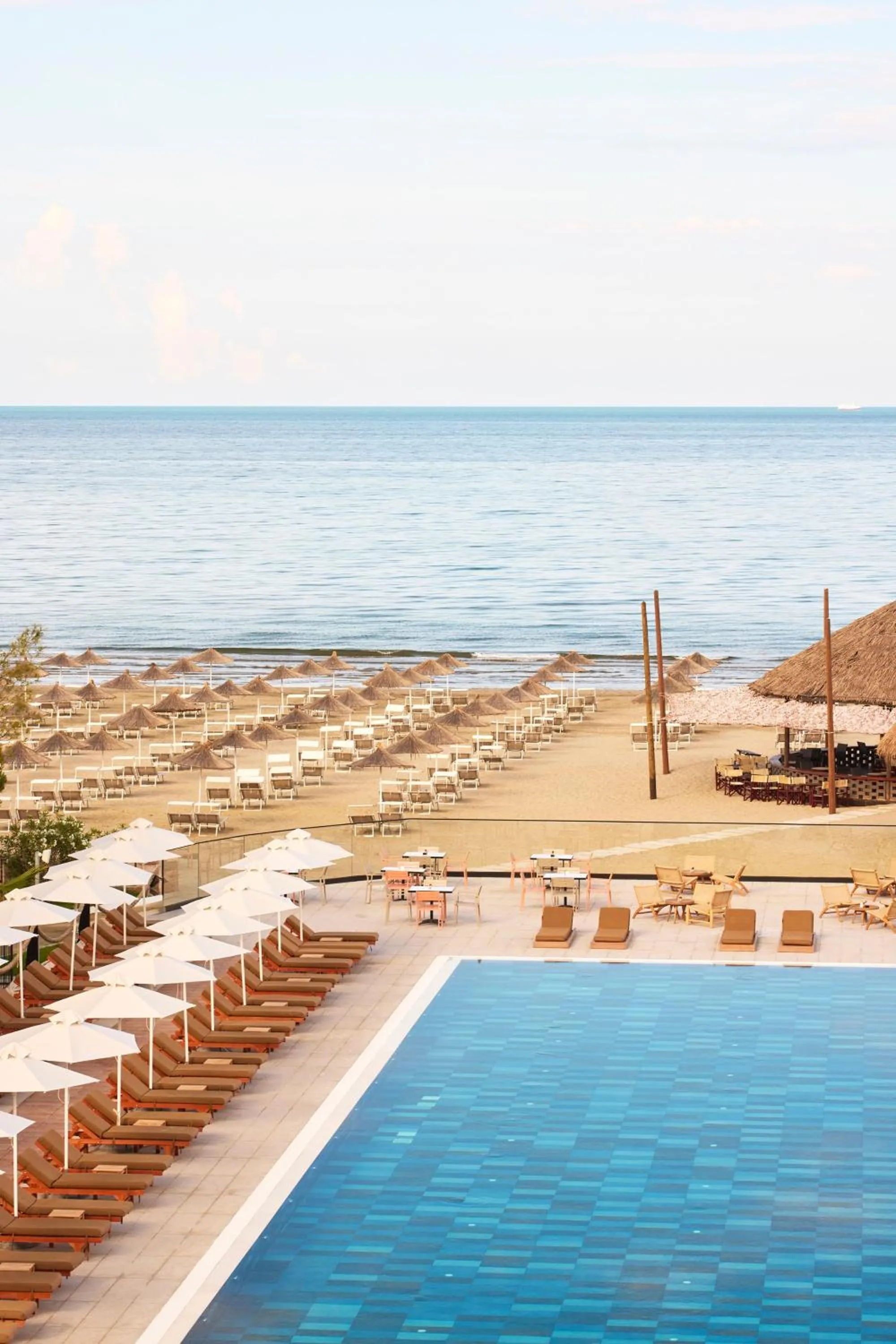 Property building in SOL Tropikal Durres