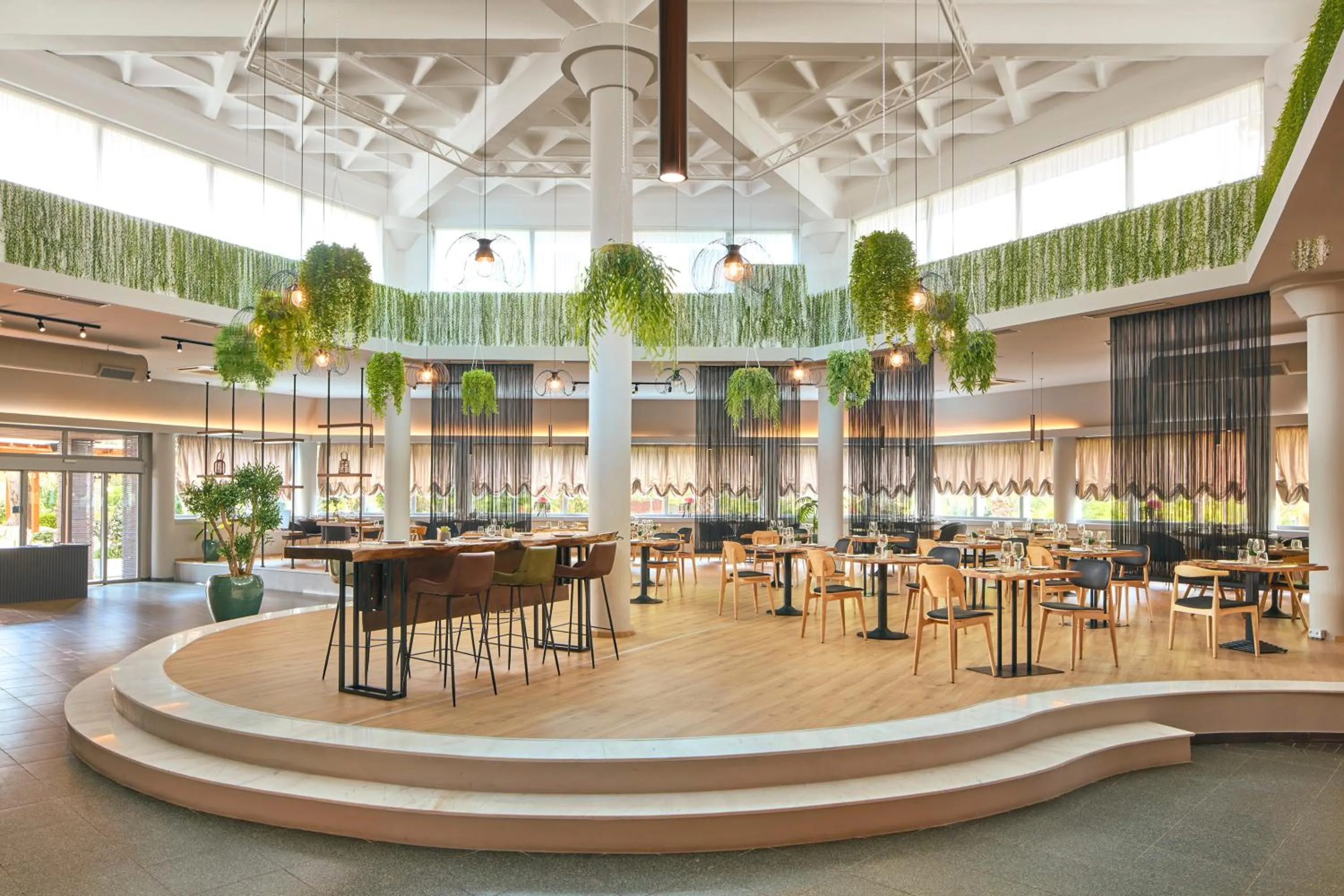 Restaurant/places to eat in Sol Tropikal Durrës