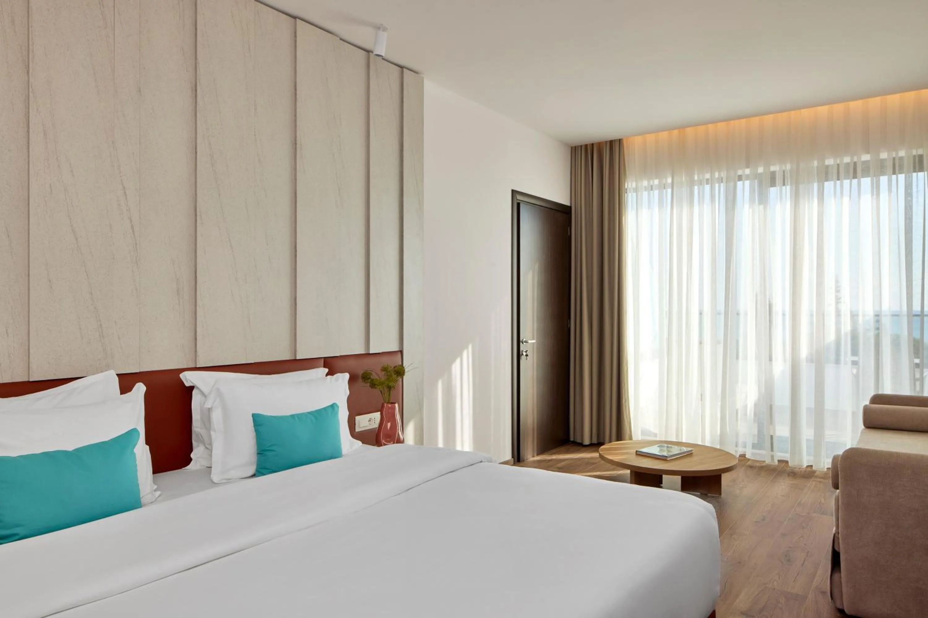 Bed in Sol Tropikal Durrës