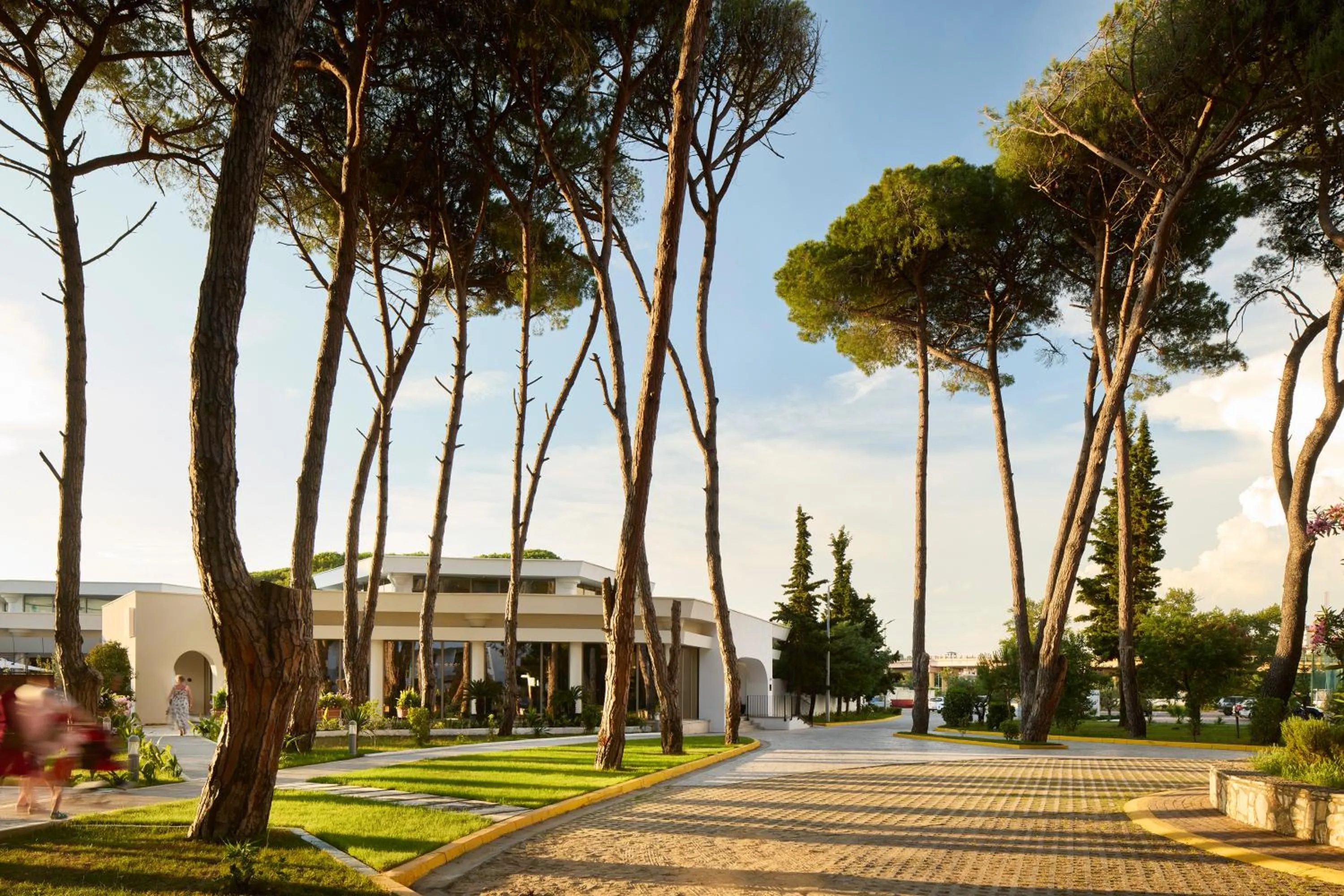 Property building in Sol Tropikal Durrës