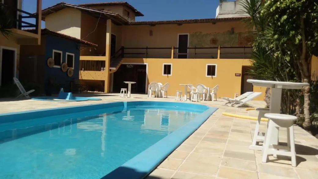 Swimming pool in Pousada Dos Girassois Prado