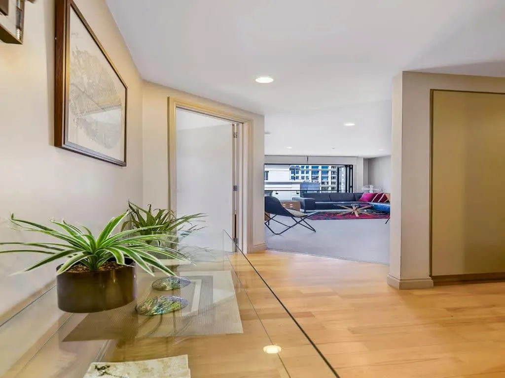 Enormous CBD 1BR Unit with Parking by Zodiak Stays