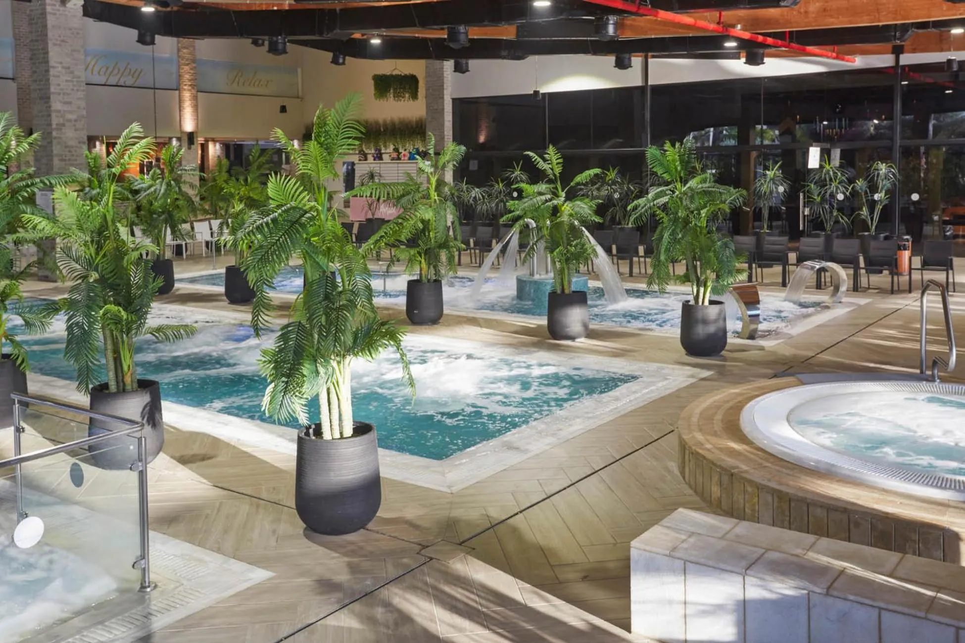 Swimming pool in Dream Island Spa & Health Resort