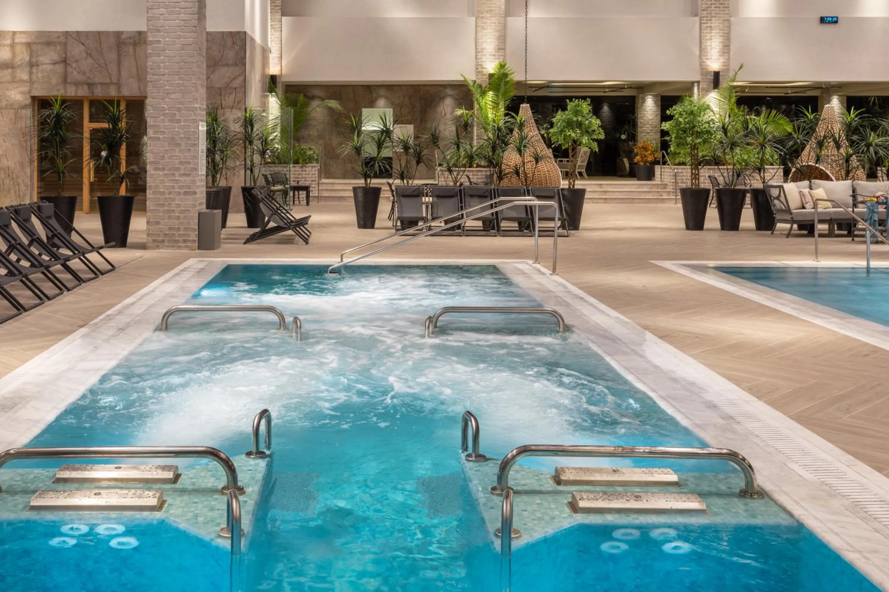 Swimming pool in Dream Island Spa & Health Resort