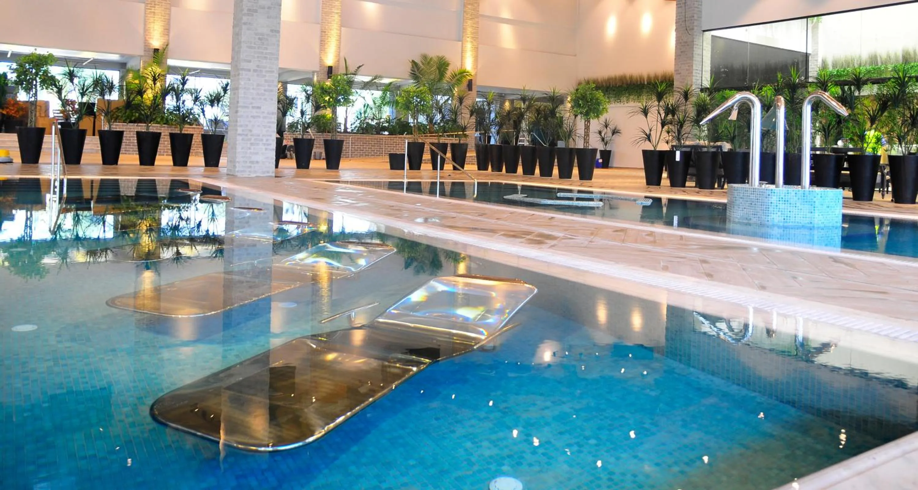 Swimming pool in Dream Island Spa & Health Resort
