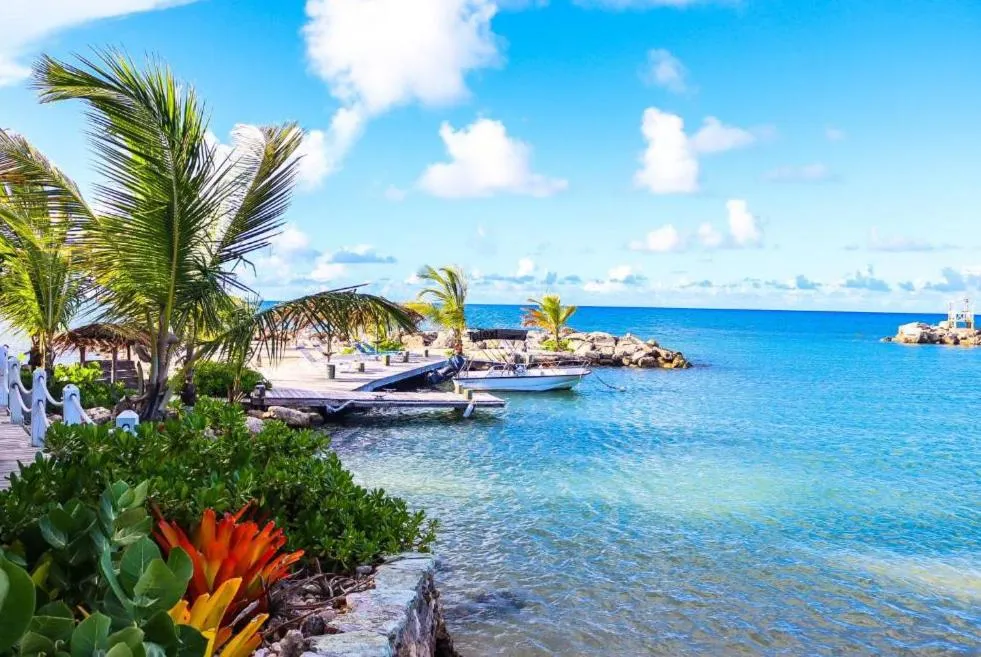 Day in Ocean Point Beach Resort & Spa Adults Only