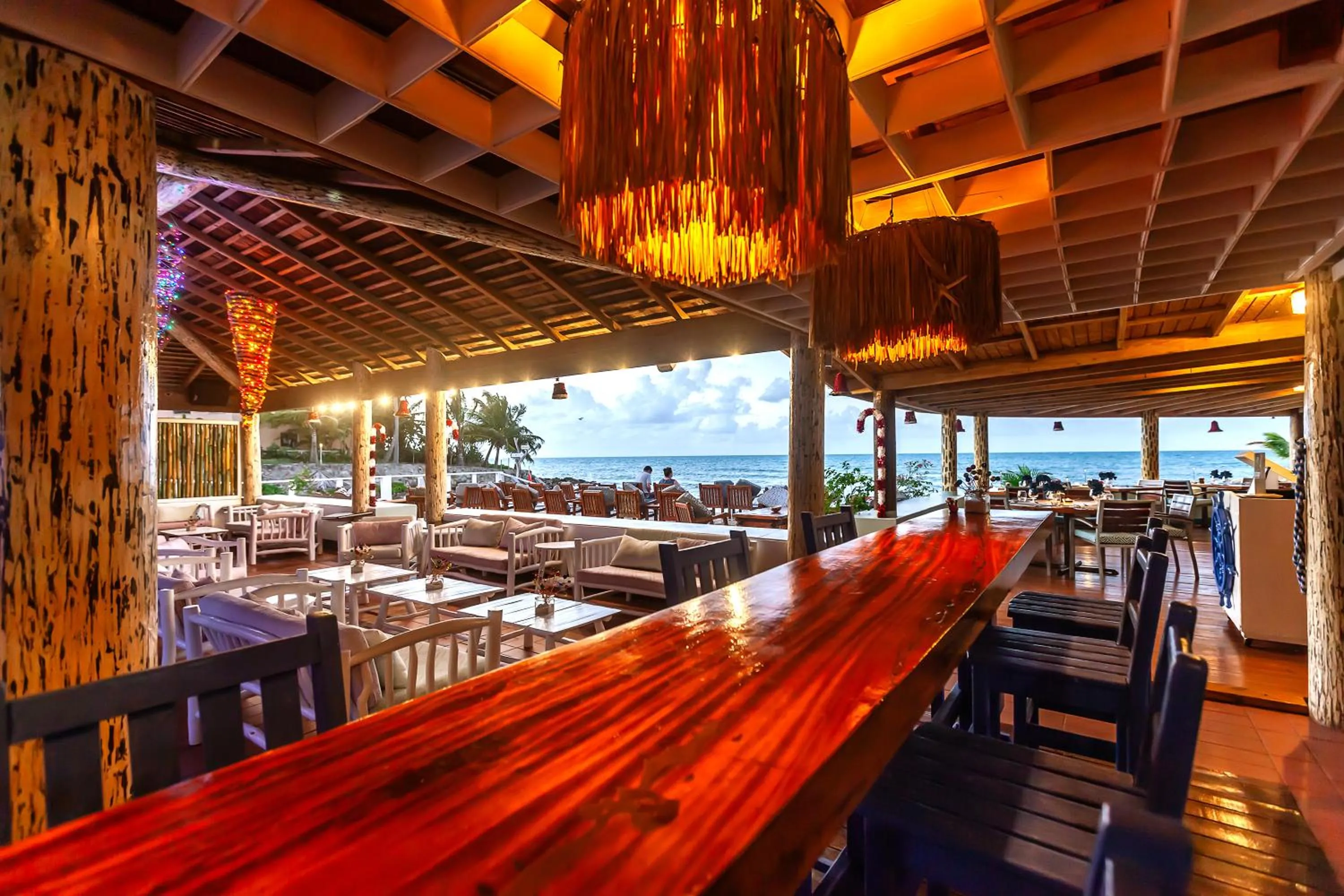 Restaurant/places to eat in Ocean Point Beach Resort & Spa Adults Only