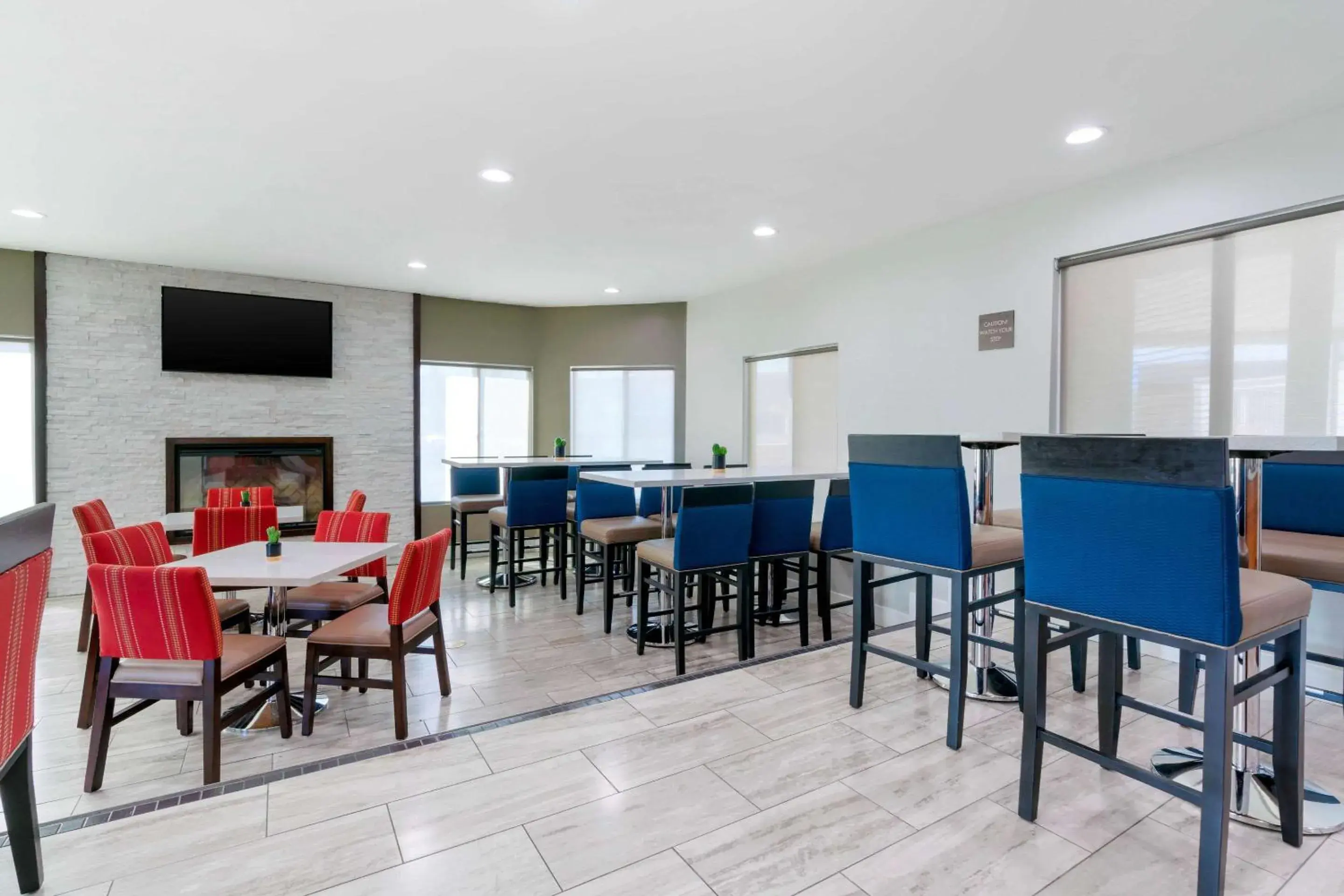 Restaurant/places to eat in Comfort Inn Antioch - Century Plaza Restaurant/places to eat in Comfort Inn Antioch - Century Plaza