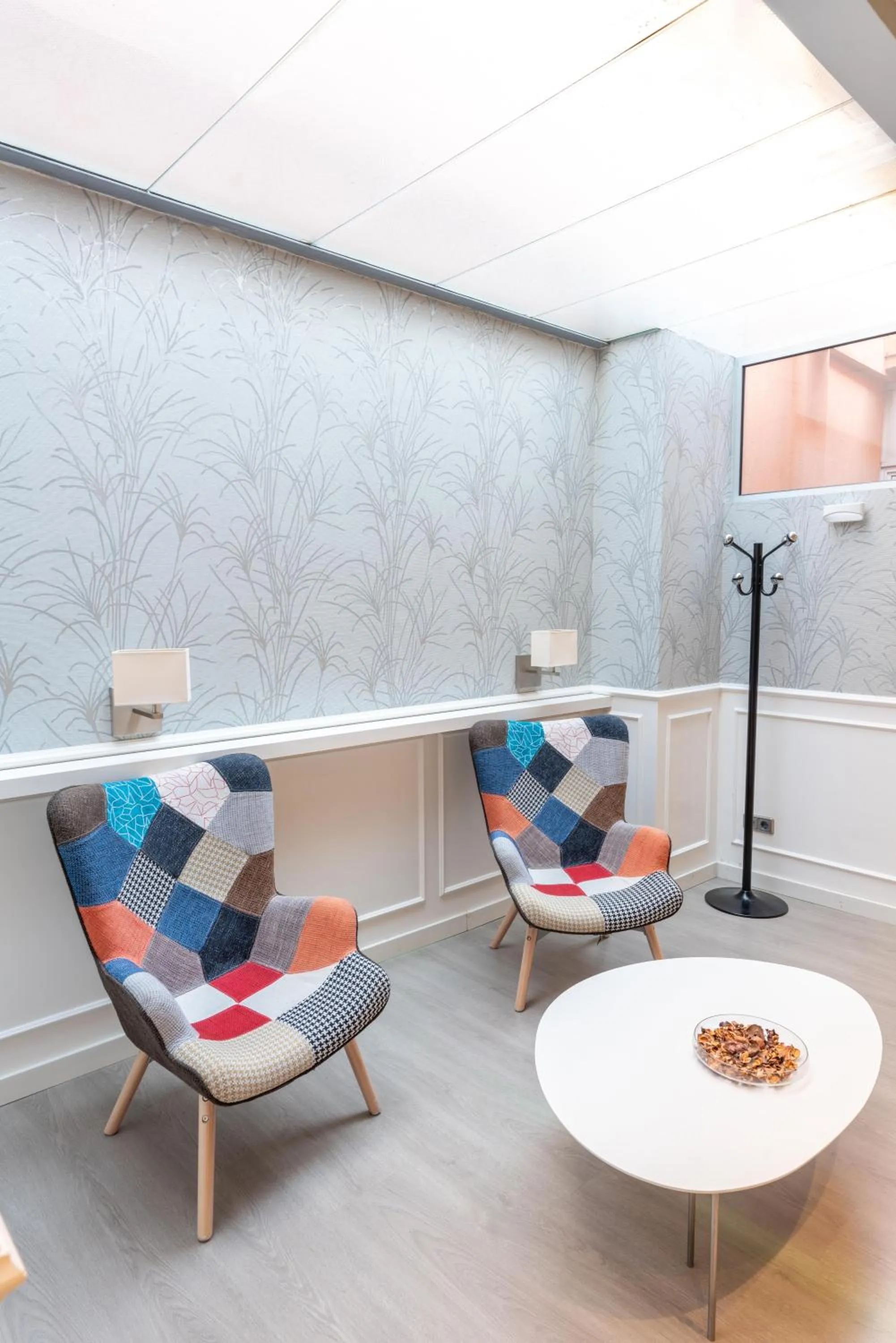 Living room in Serennia Fira Gran Via Exclusive Rooms