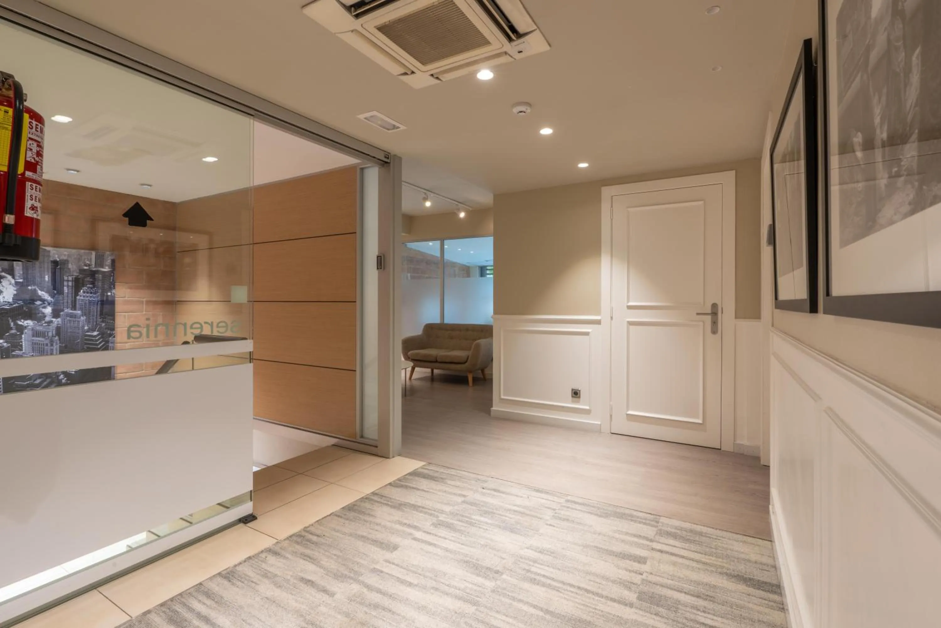 Property building in Serennia Fira Gran Via Exclusive Rooms