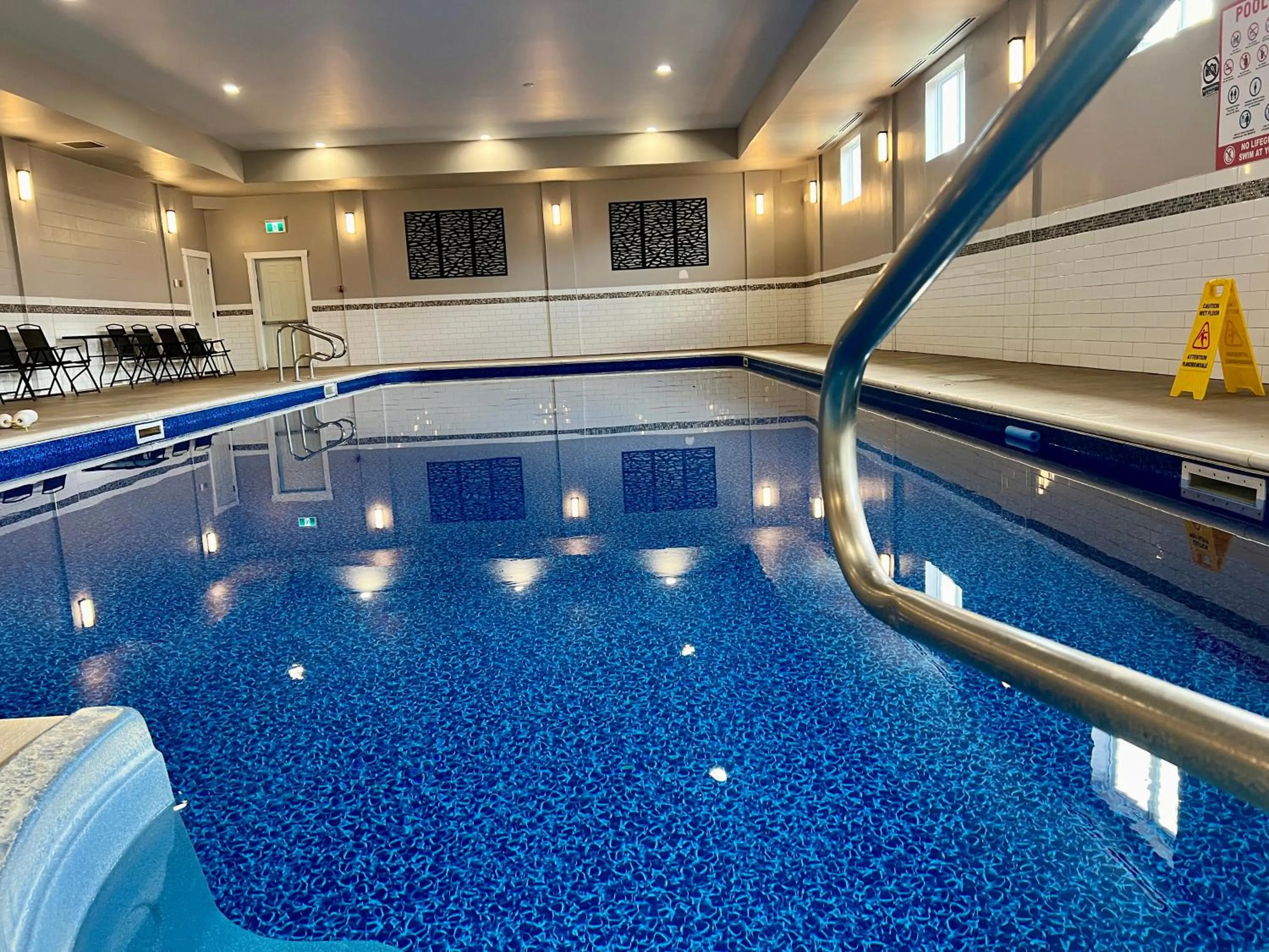 Swimming pool in Seely's Motel