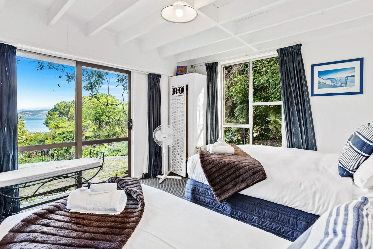 Bedroom, Bed in Coromandel Apartments