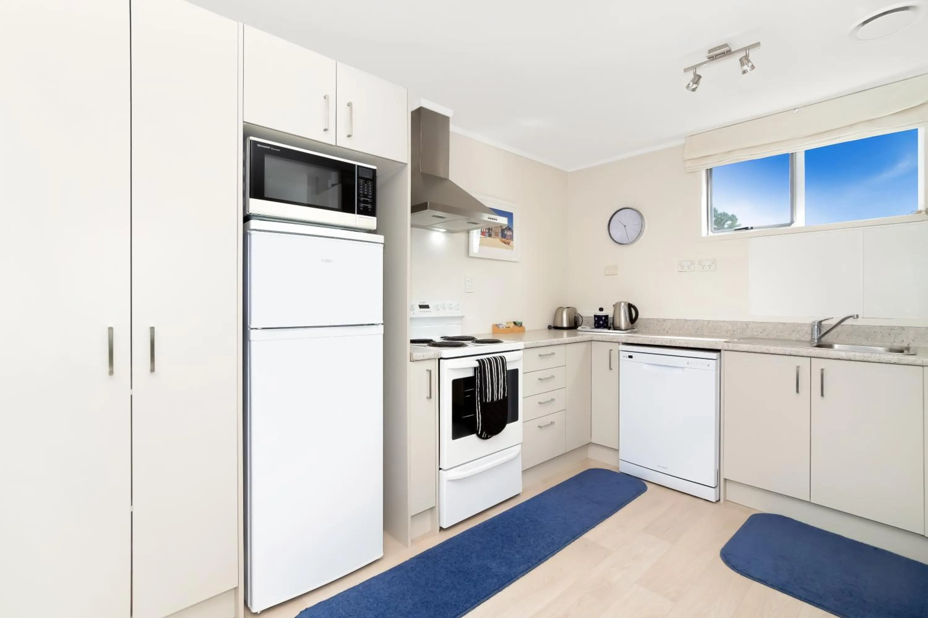 Coffee/tea facilities in Coromandel Apartments