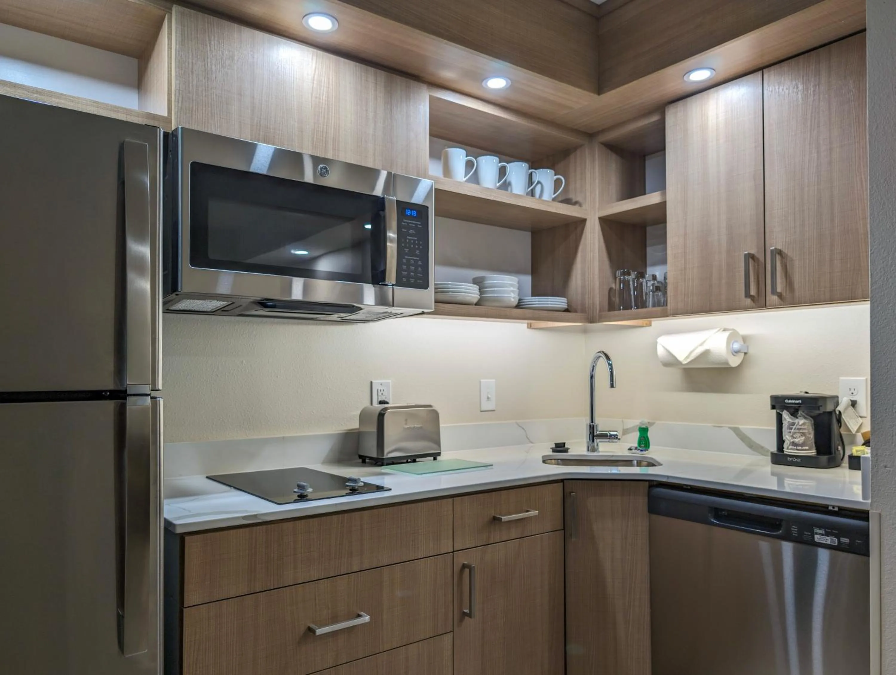 Kitchen or kitchenette in Homewood Suites by Hilton Oklahoma City Airport