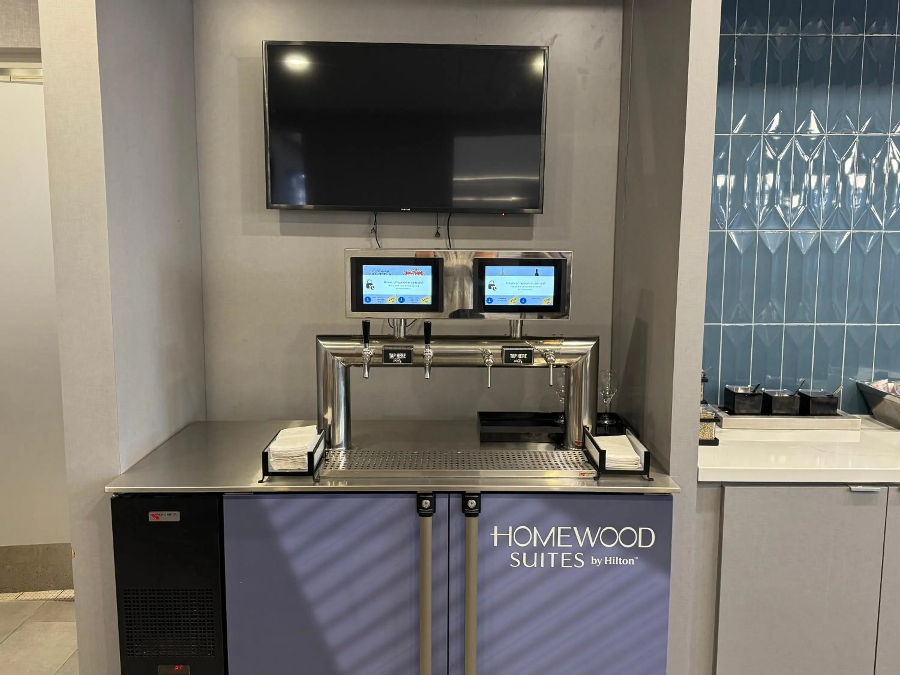 Lounge or bar in Homewood Suites by Hilton Oklahoma City Airport