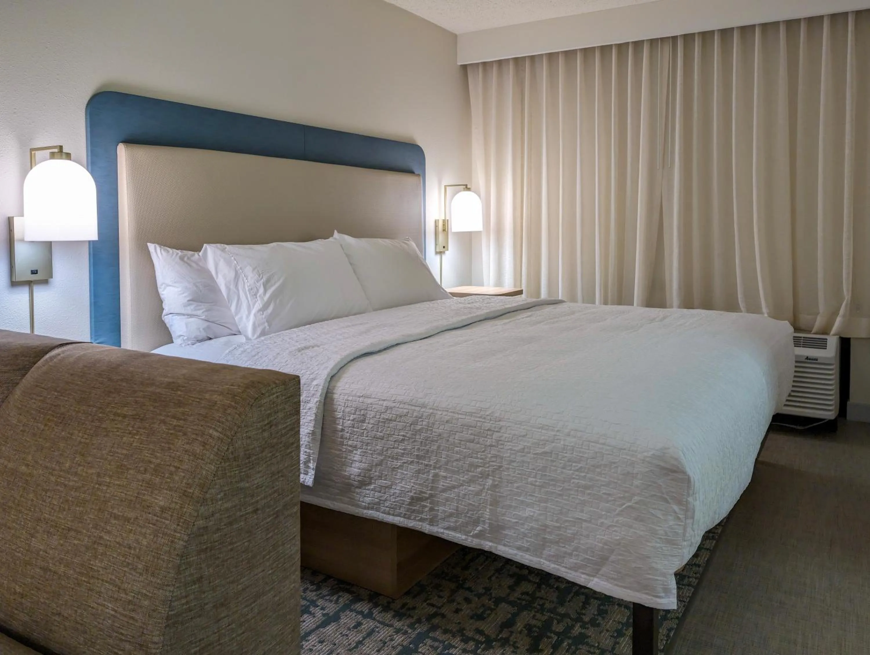 Bedroom, Bed in Homewood Suites by Hilton Oklahoma City Airport