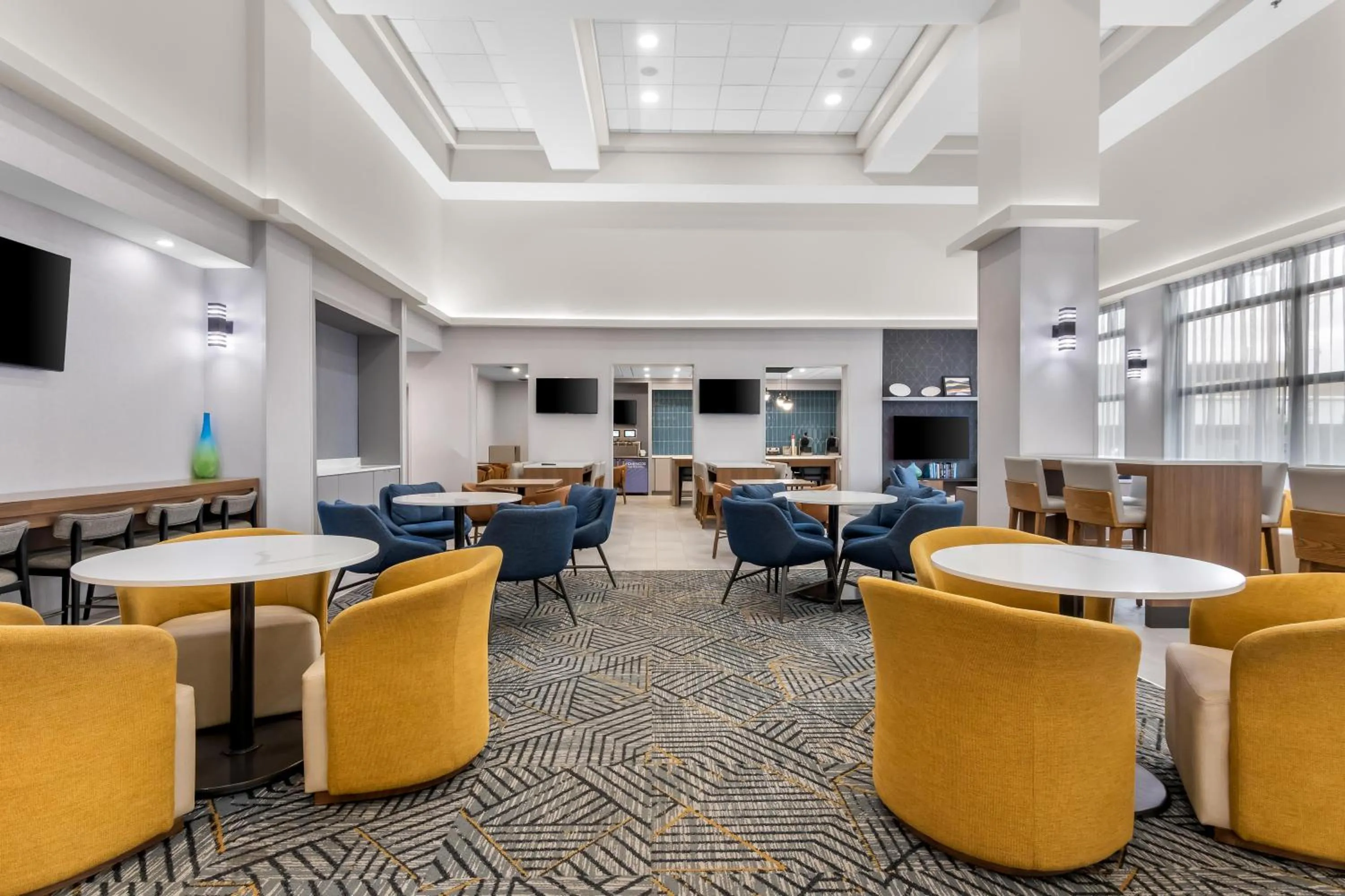 Breakfast in Homewood Suites by Hilton Oklahoma City Airport