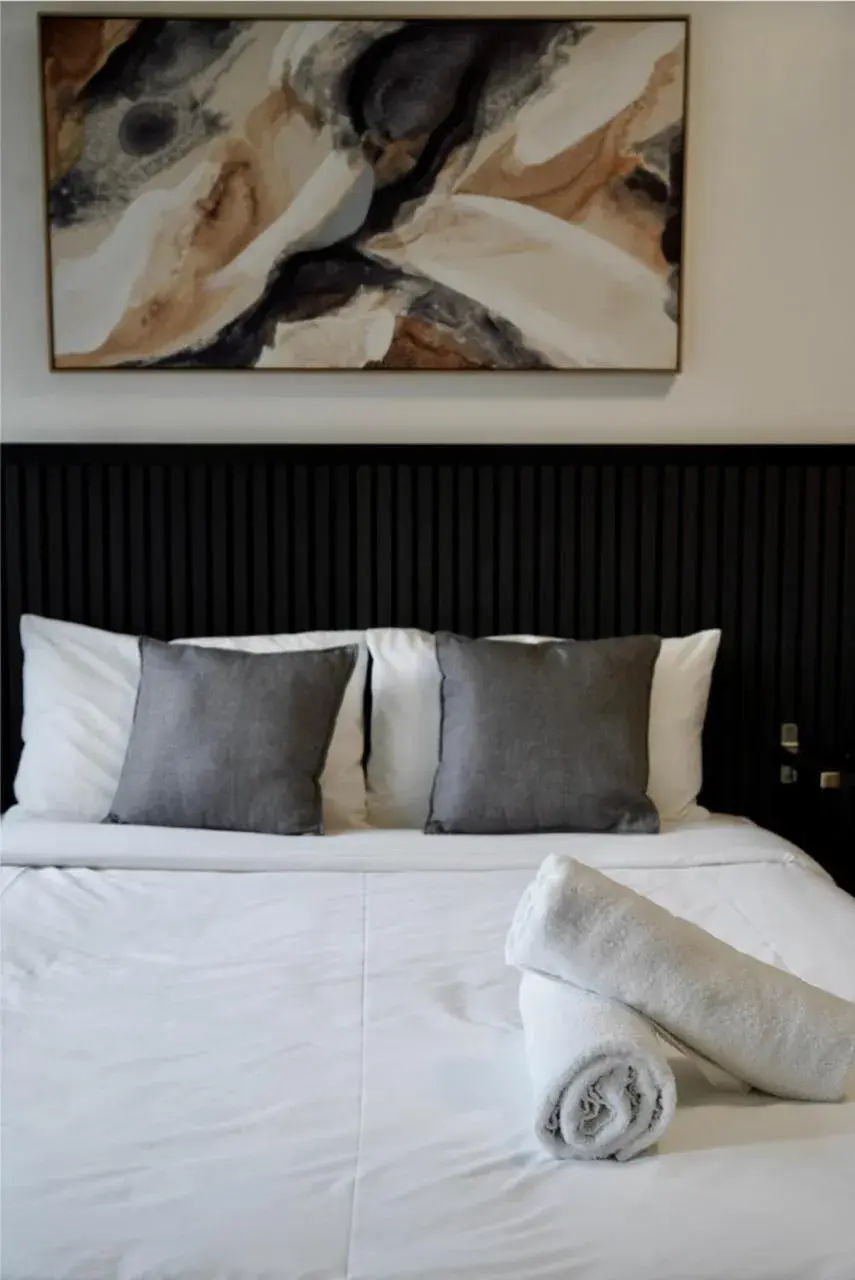 Bed in O'Shea's Royal Hotel Bed in O'Shea's Royal Hotel