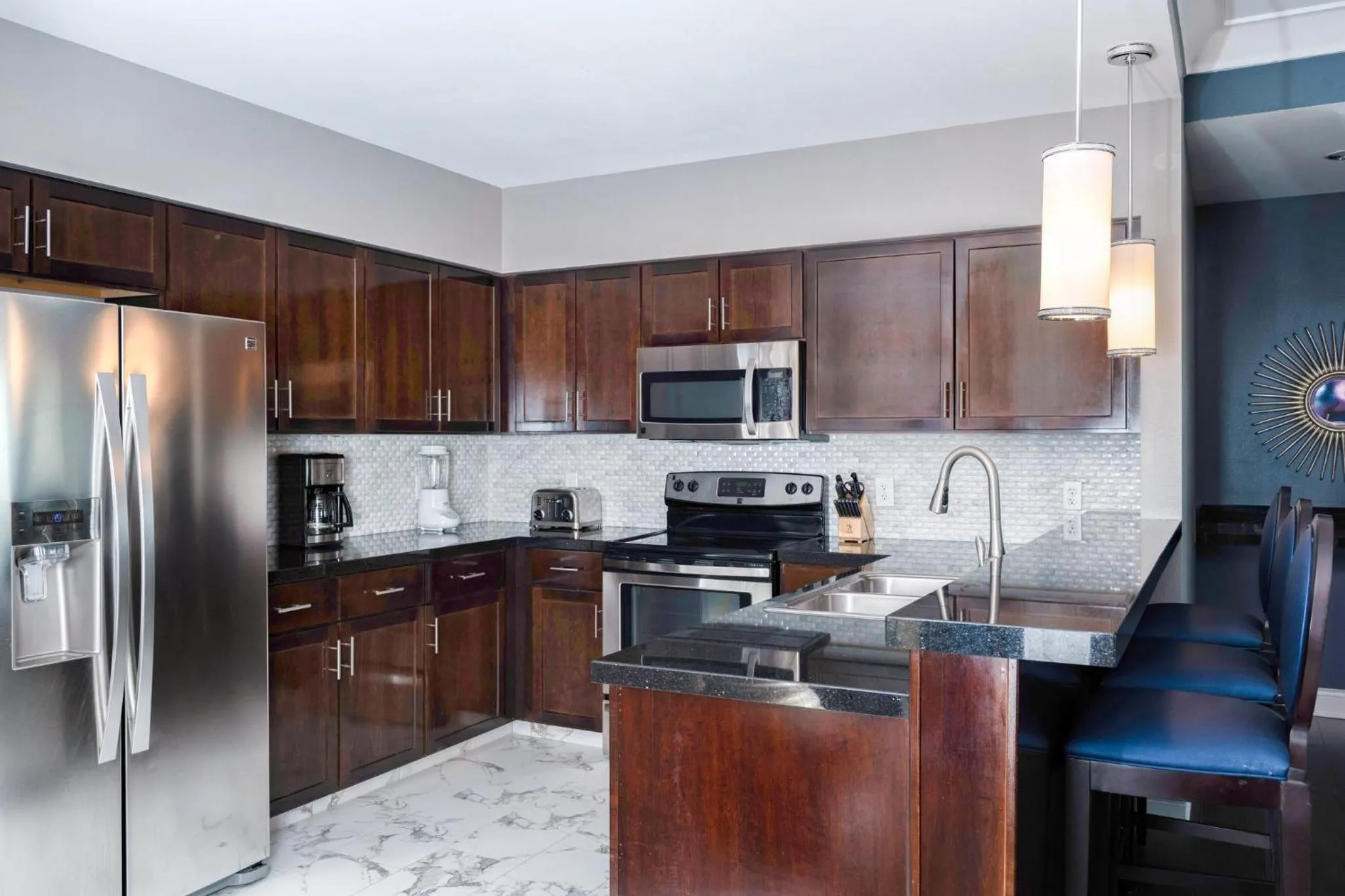 Kitchen or kitchenette in WorldMark Anaheim