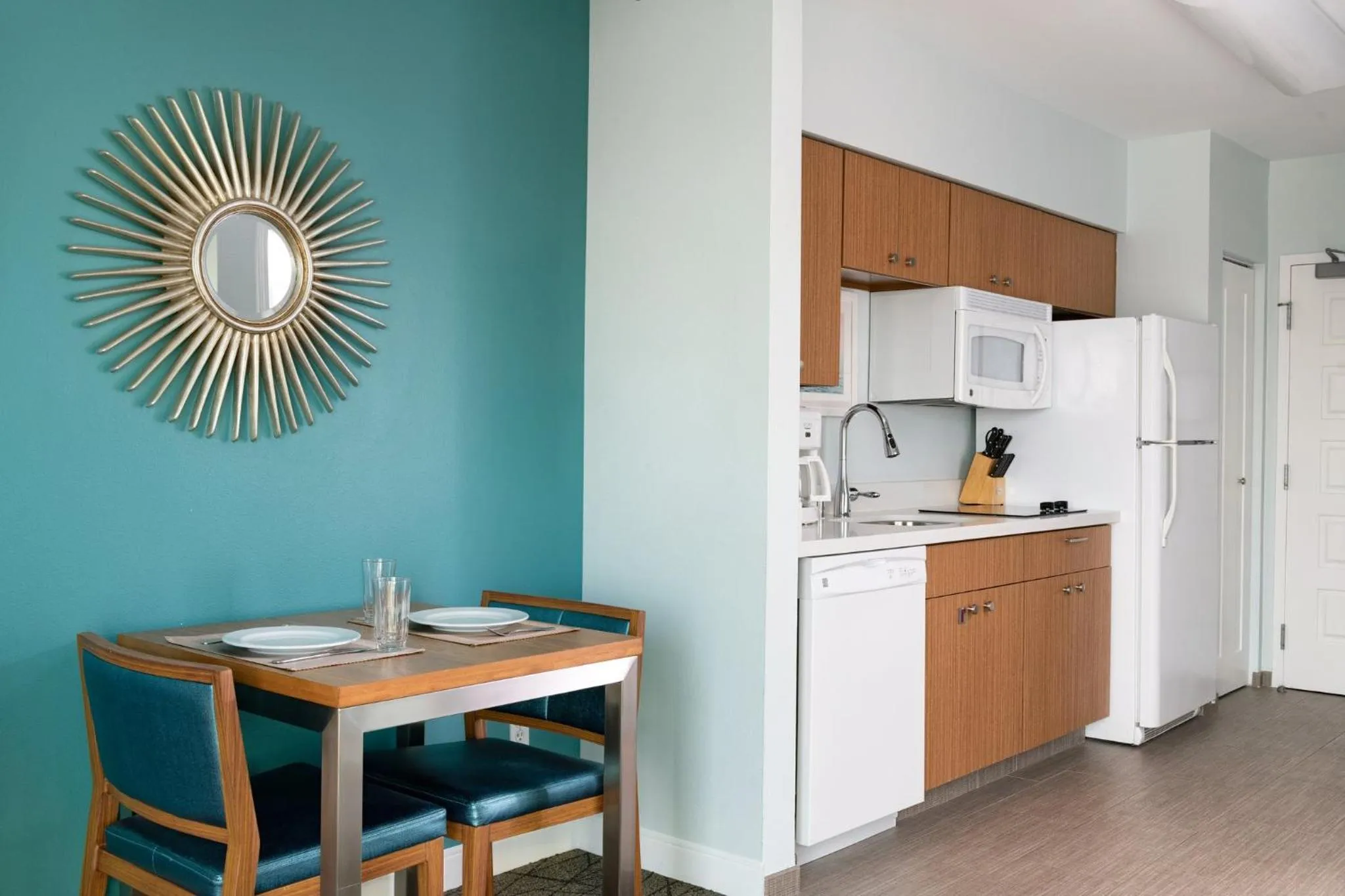 Communal kitchen in WorldMark Anaheim