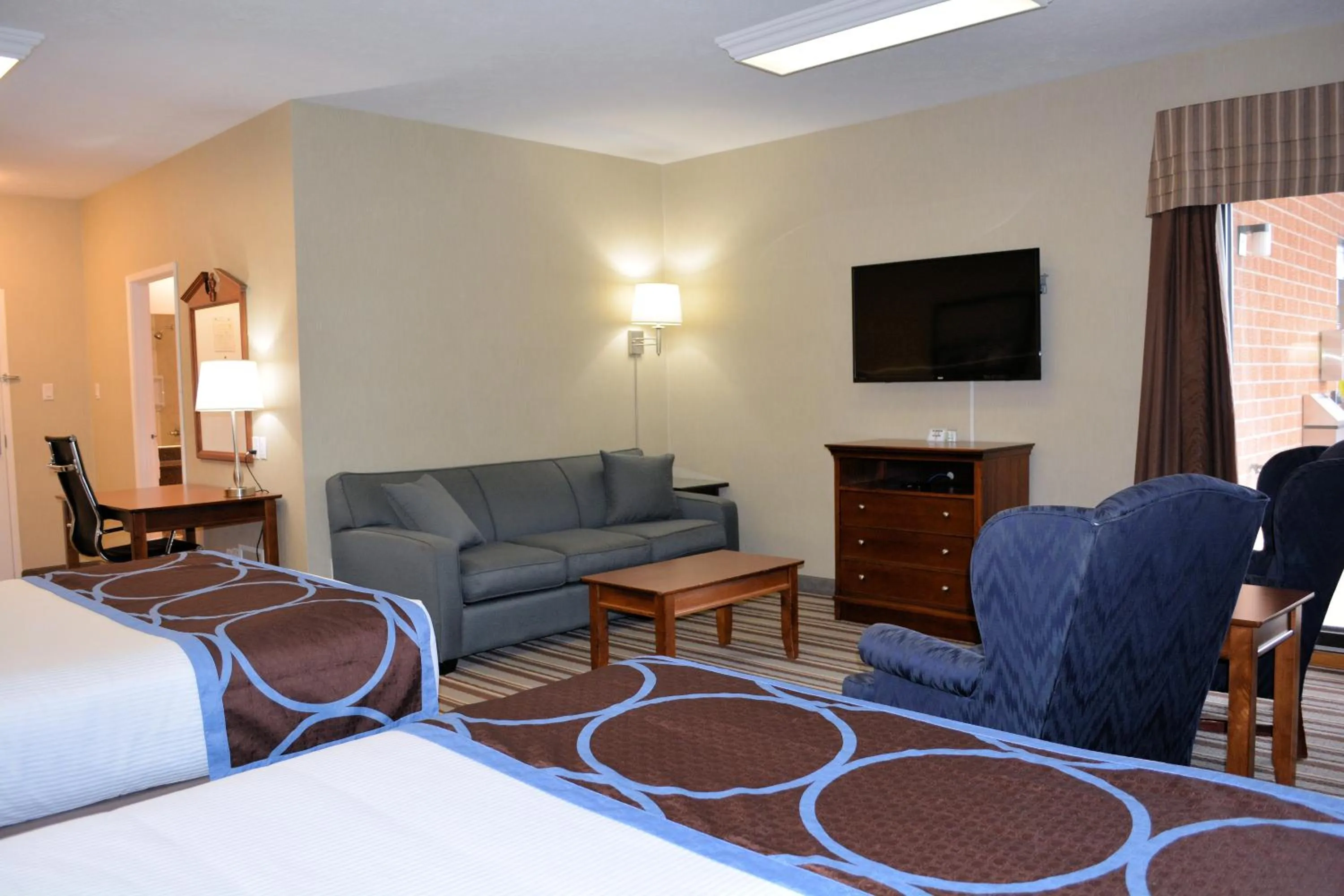 Bed in Super 8 by Wyndham Port Elgin