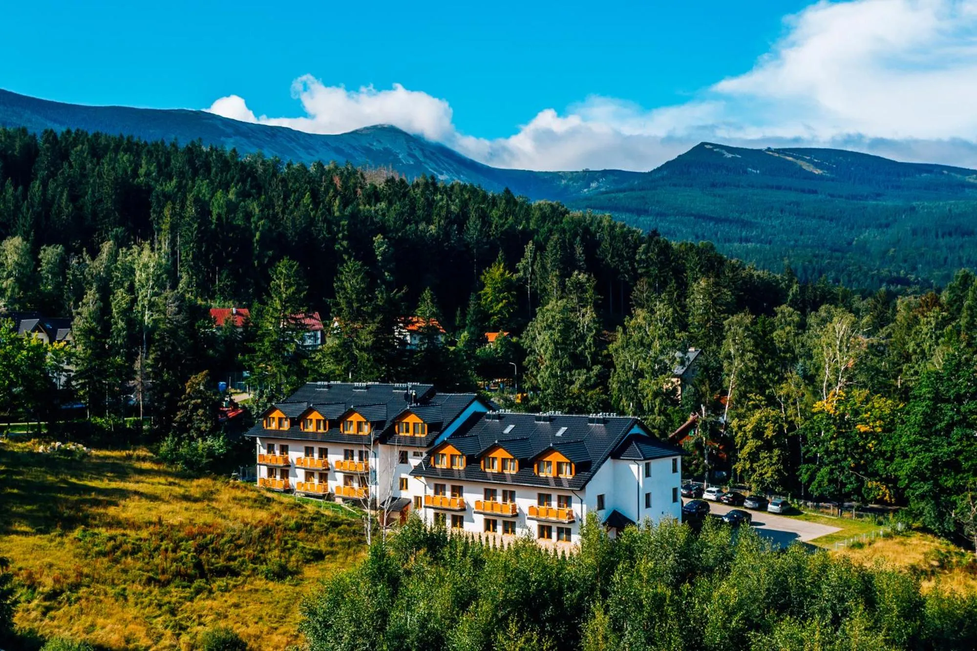 Property building in Stacja 605