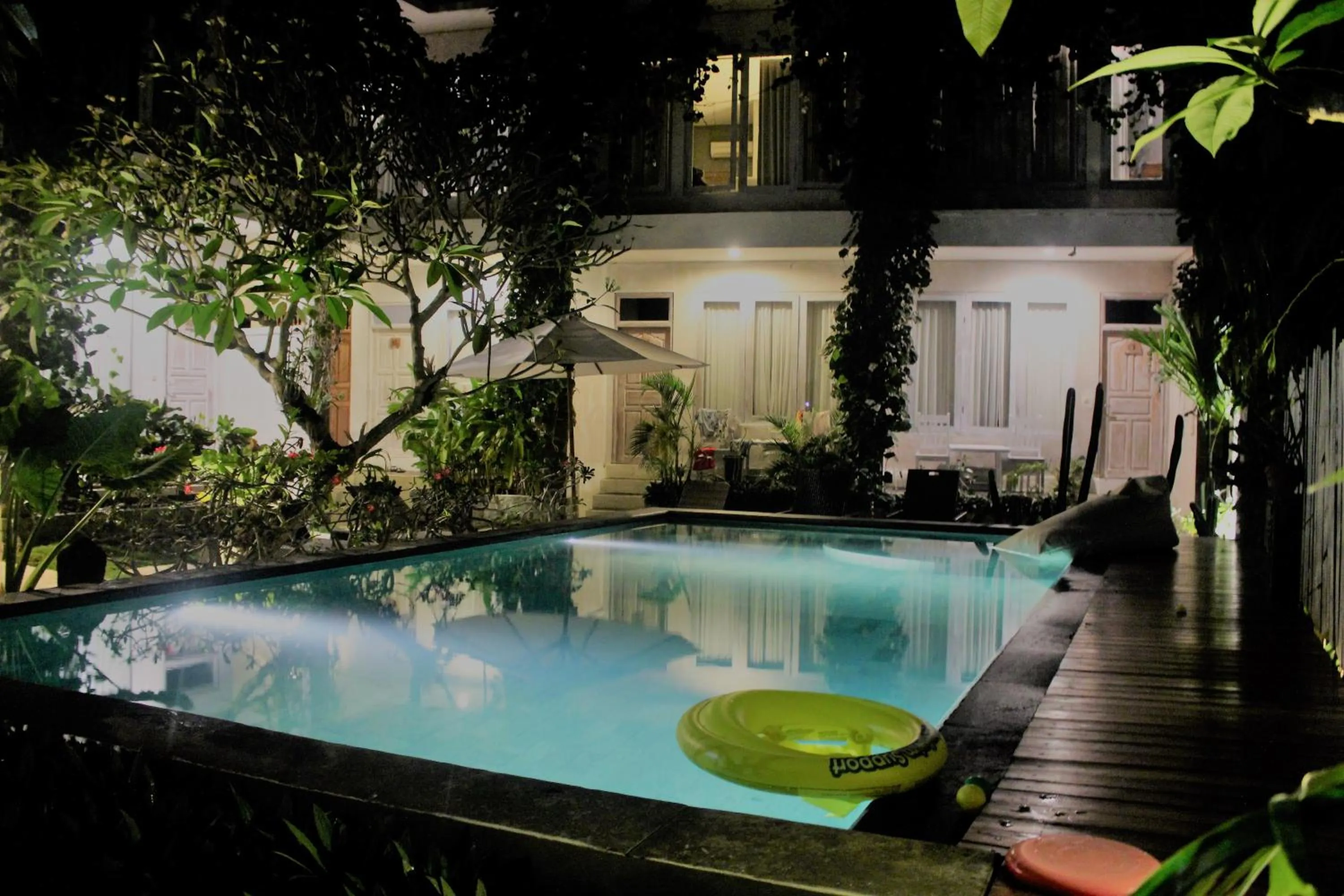 Property building in Bingin Inn