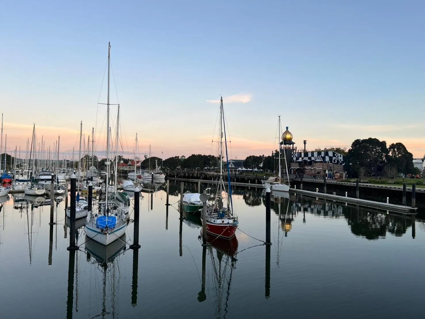 Nearby landmark in Kensington Motel