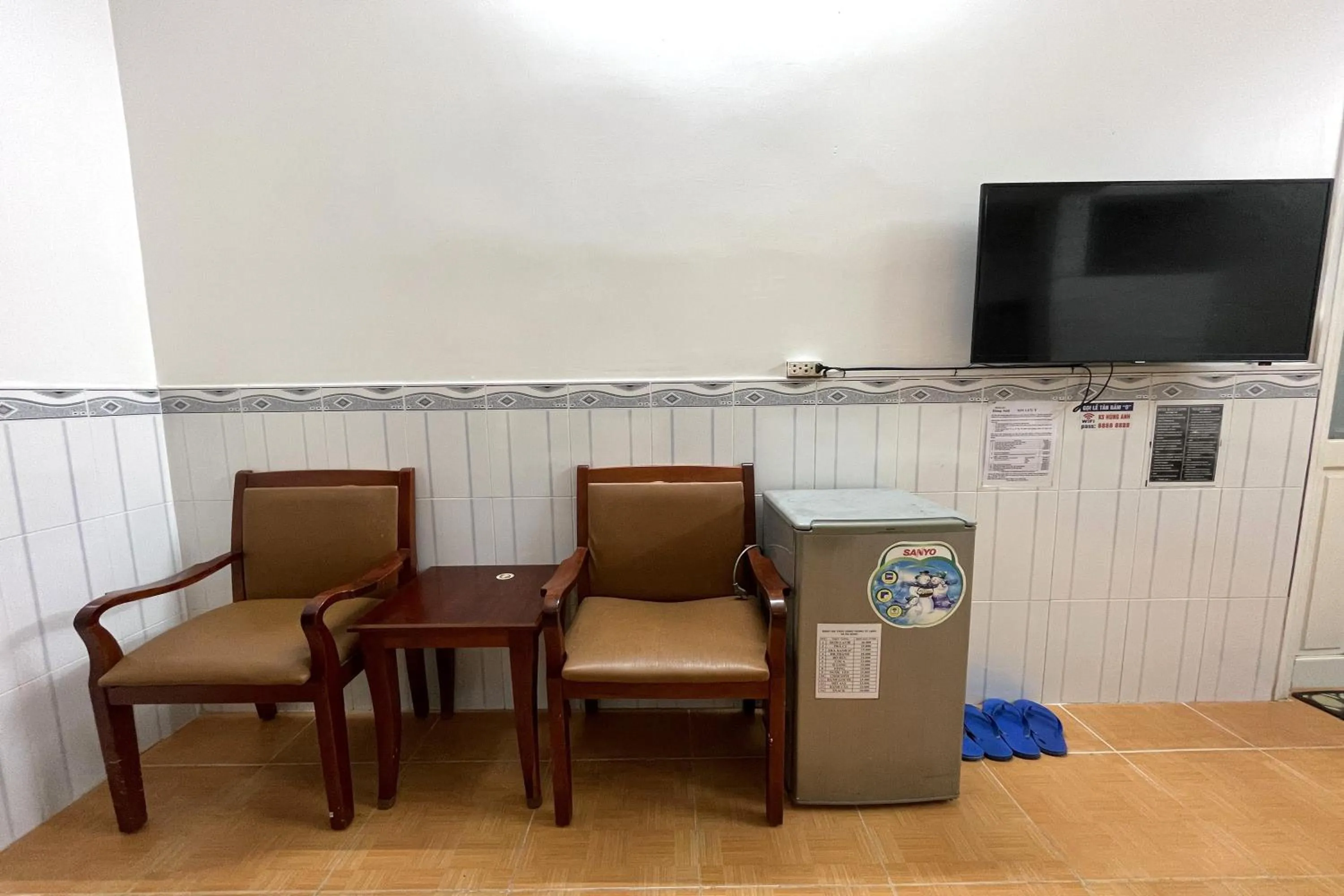 TV and multimedia in Hung Anh Hotel