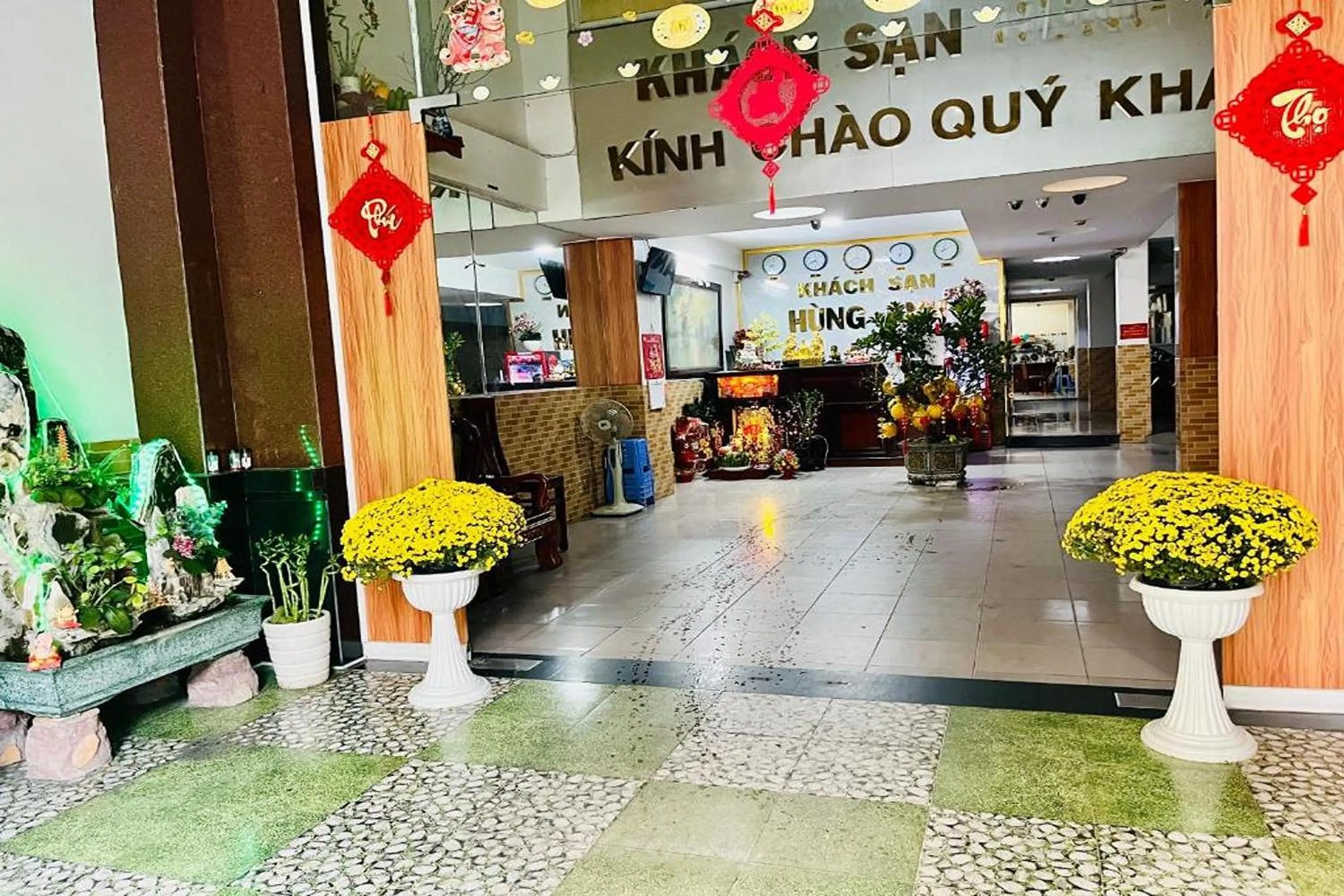 Property building in Hung Anh Hotel